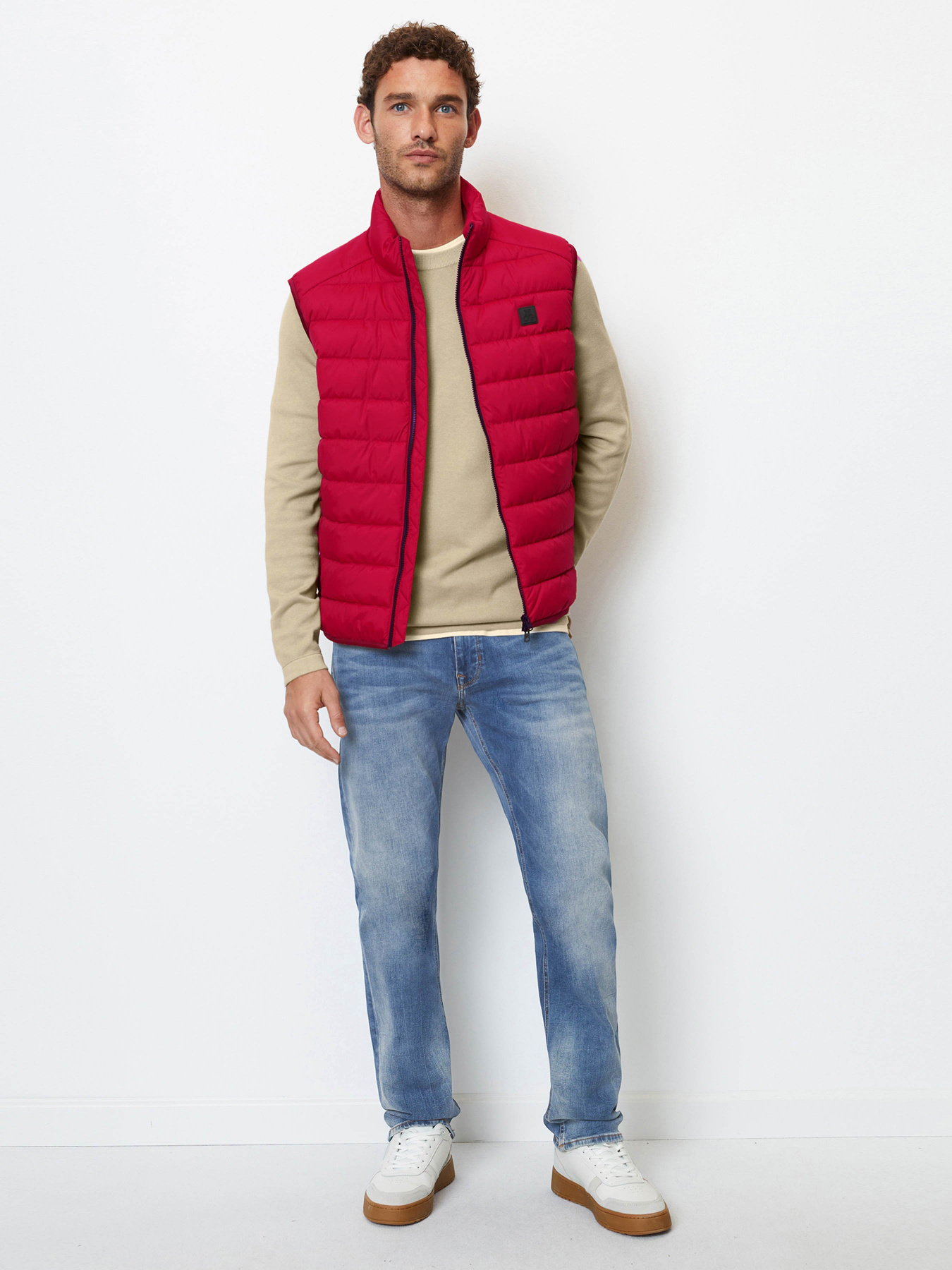 Утепленный жилет Marc O’Polo модель 327096072022-384 Фото