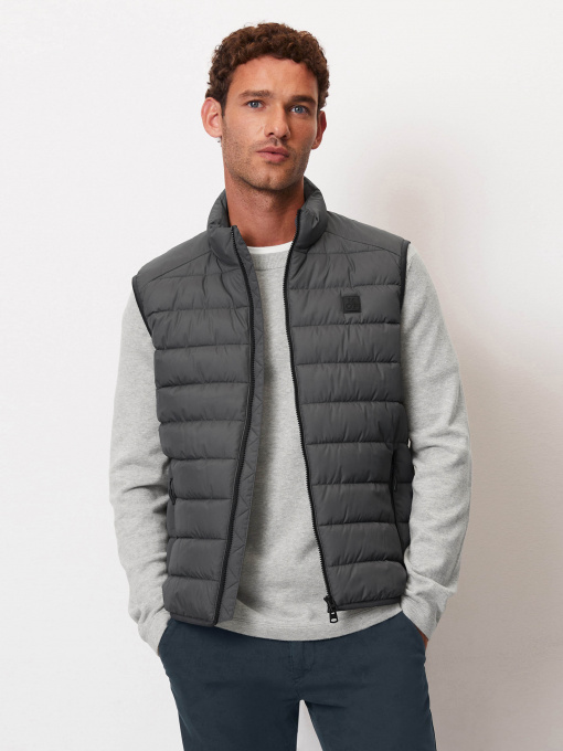 Утеплений жилет Marc O’Polo модель 327096072022-982 Фото