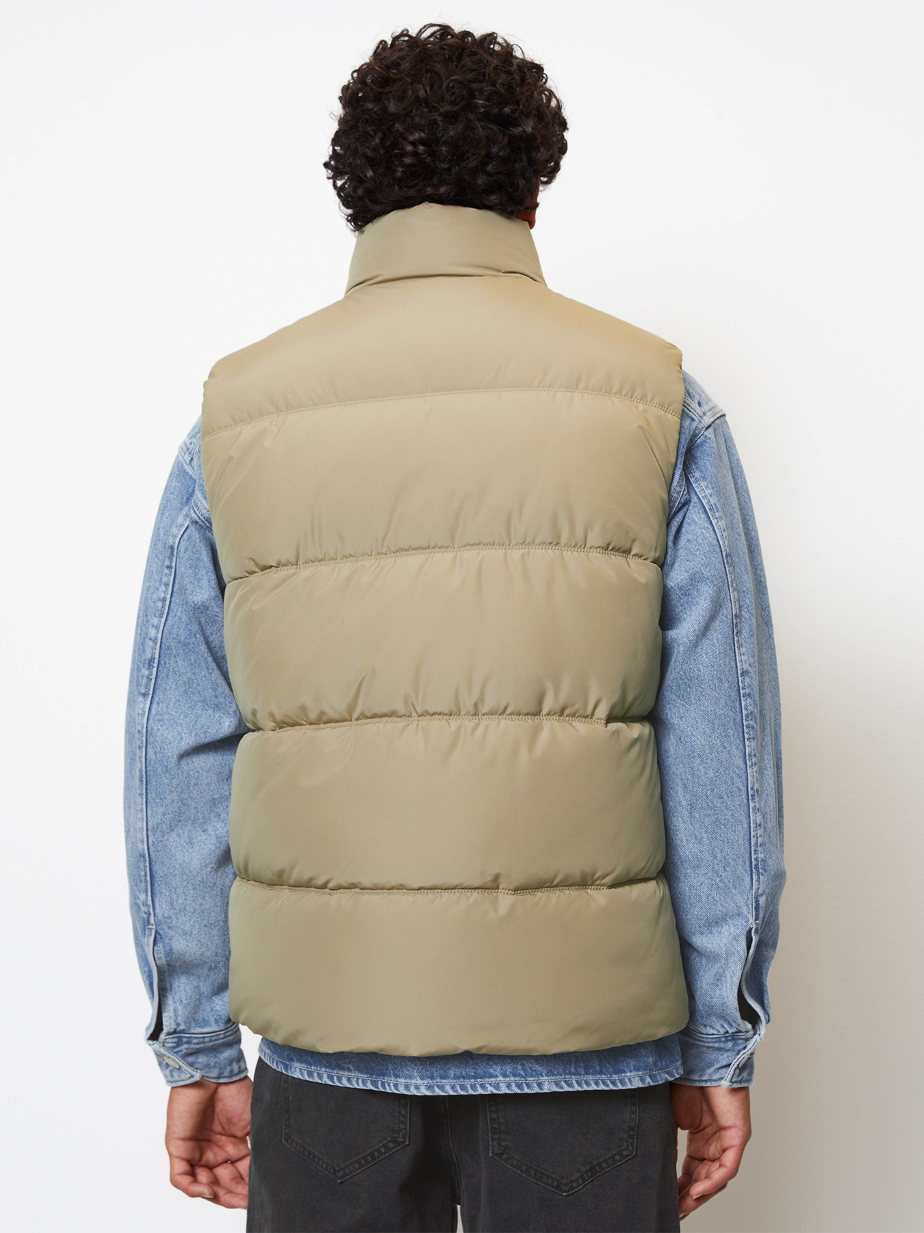 Жилет з утеплювачем Marc O’Polo DENIM Модель 369091072048-718 Фото