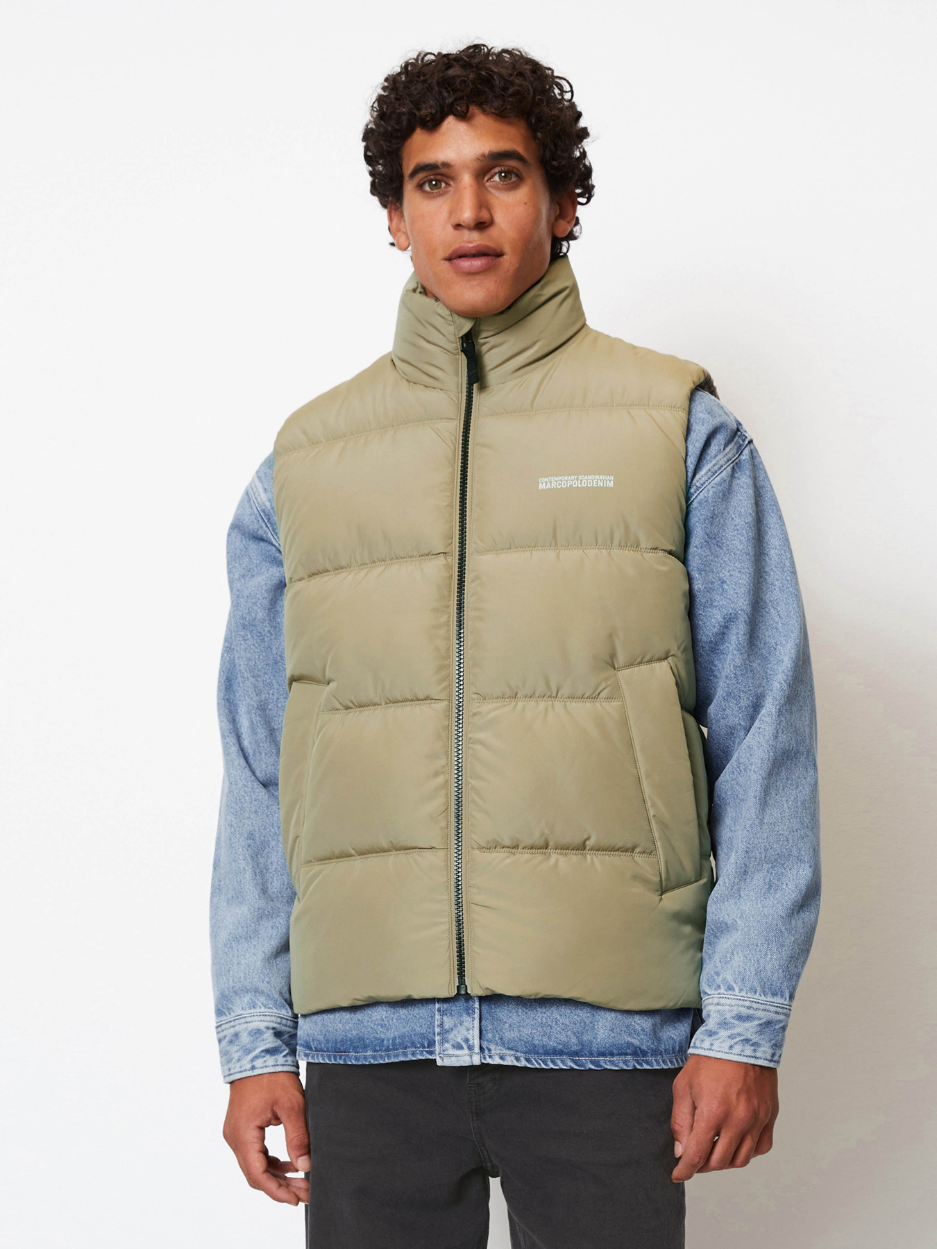 Жилет з утеплювачем Marc O’Polo DENIM Модель 369091072048-718 Фото