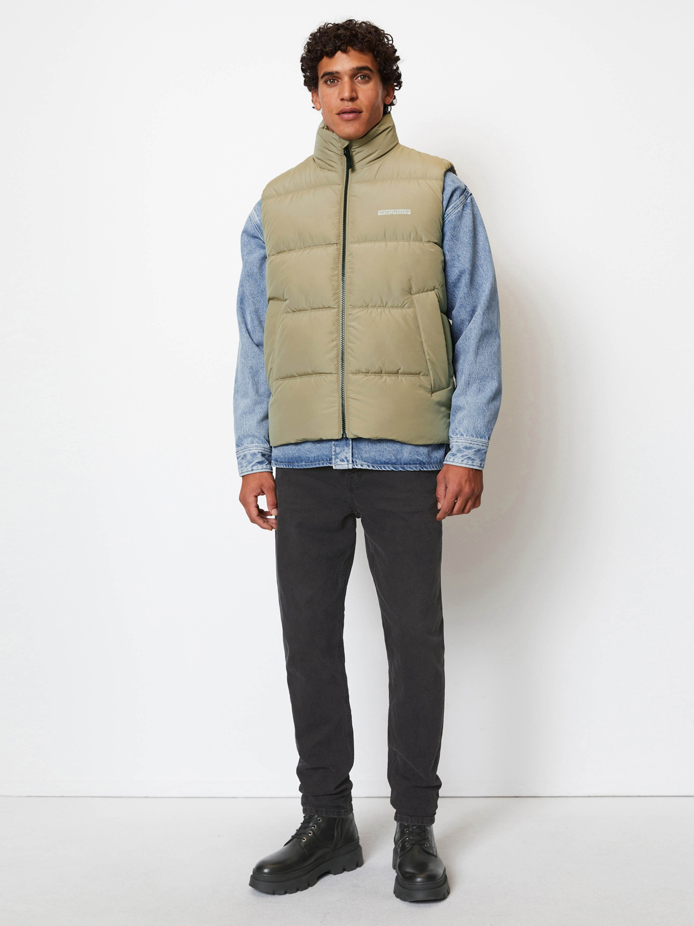 Утепленный жилет Marc O’Polo DENIM модель 369091072048-718 Фото