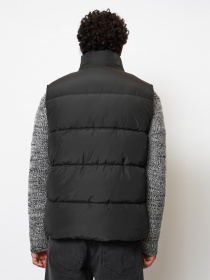 Жилет з утеплювачем Marc O’Polo DENIM Модель 369091072048-990 Фото