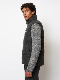 Утепленный жилет Marc O’Polo DENIM модель 369091072048-990 Утепленный жилет Marc O’Polo DENIM модель 369091072048-990 Фото