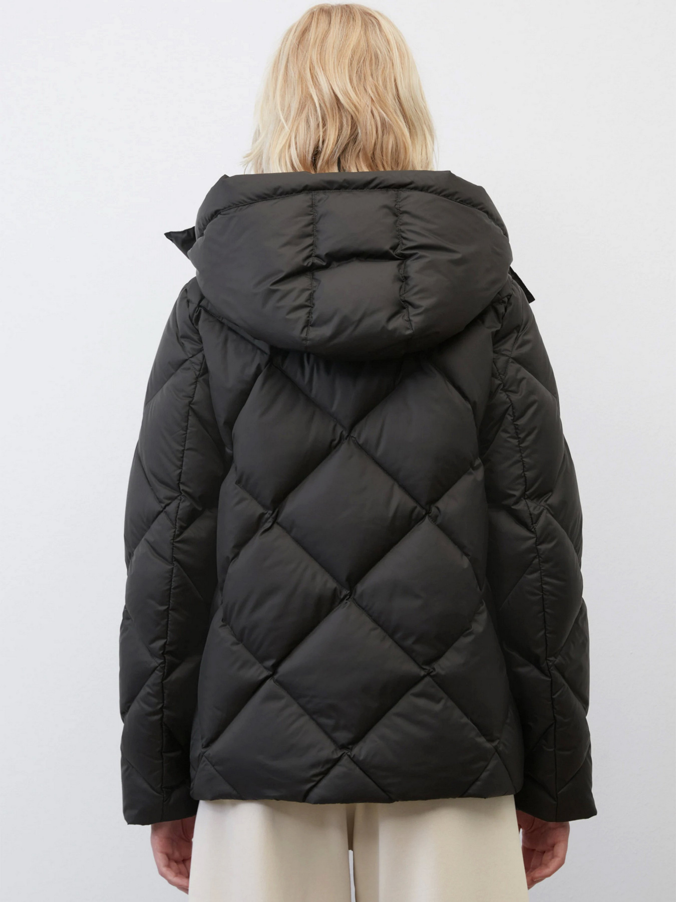 Зимняя куртка Marc O’Polo модель 209032970053-990 Фото