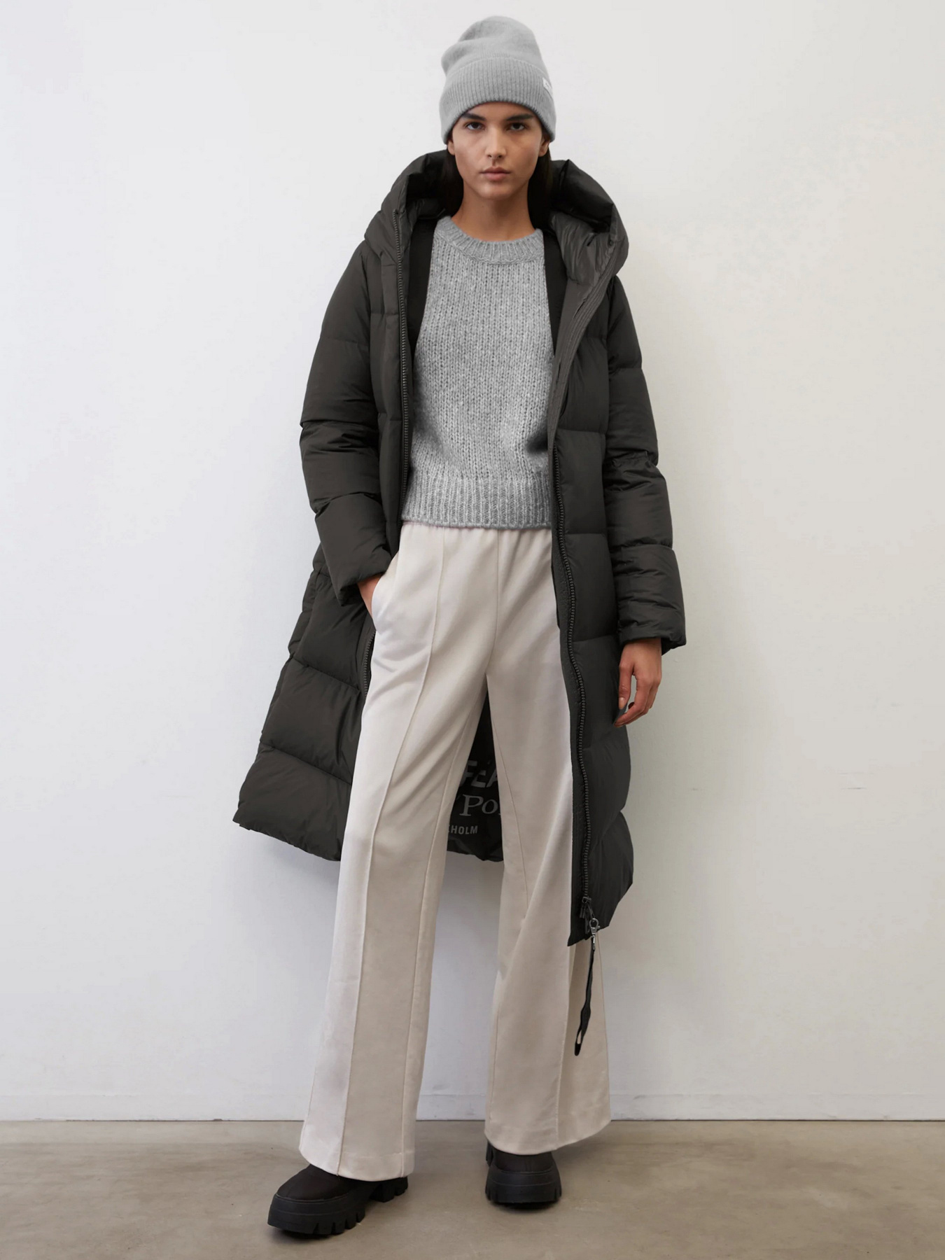 Пуховик Marc O’Polo модель 209087471027-990 Фото