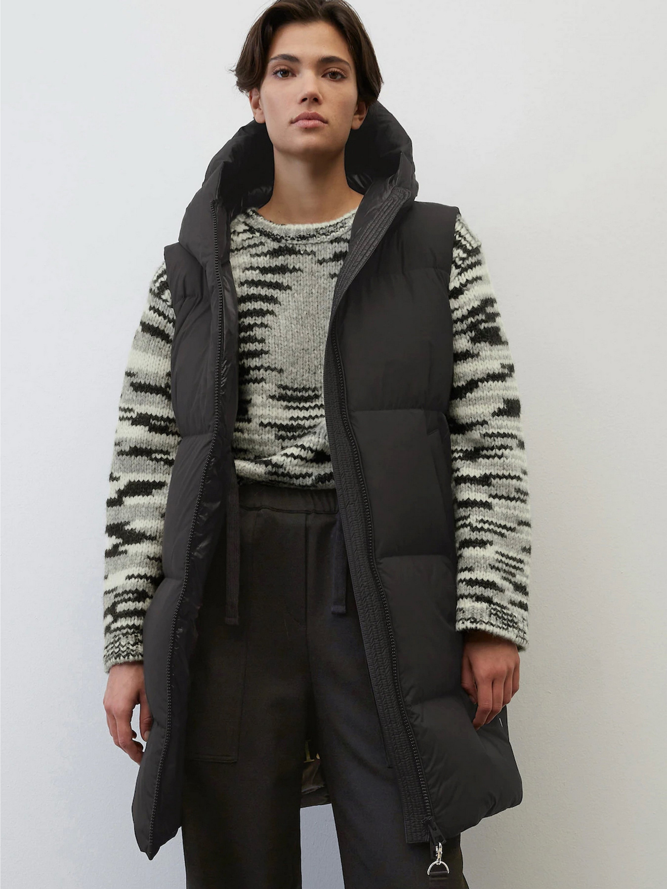 Утеплений жилет Marc O’Polo модель 210087472067-990 Фото