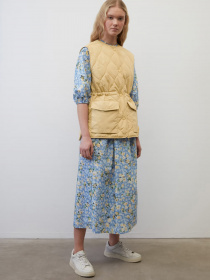 Утеплений жилет Marc O’Polo DENIM модель 342098472087-734 Утеплений жилет Marc O’Polo DENIM модель 342098472087-734 Фото