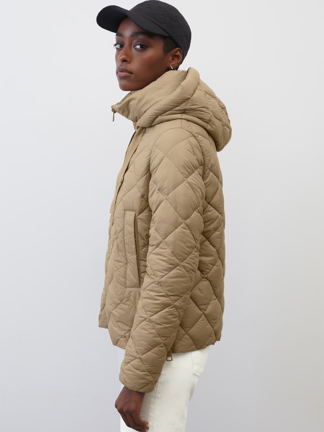 Демісезонна куртка Marc O’Polo модель 301085170313-750 Фото