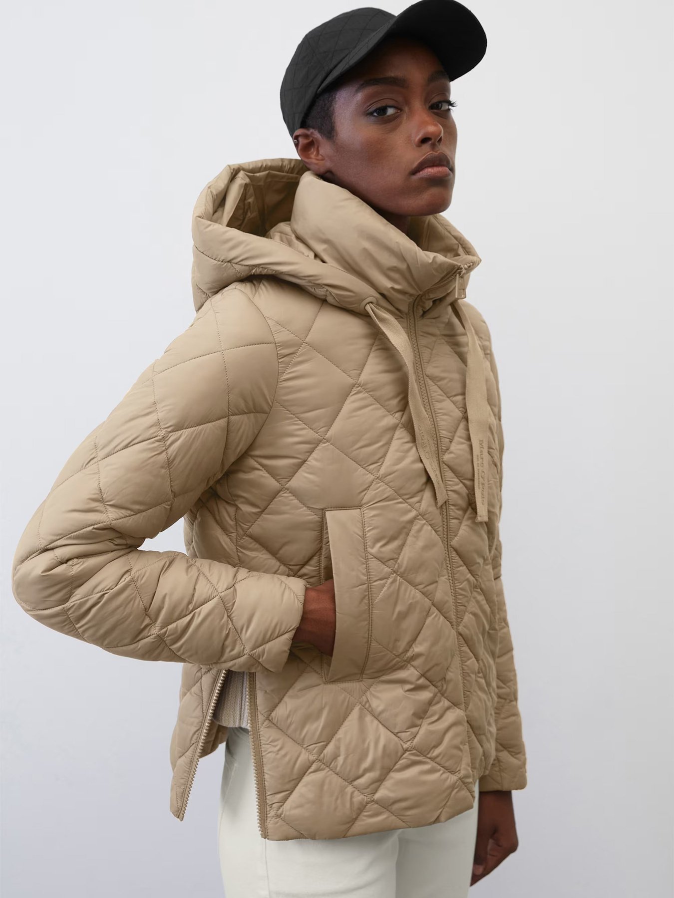 Демісезонна куртка Marc O’Polo модель 301085170313-750 Фото