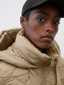 Демісезонна куртка Marc O’Polo модель 301085170313-750 Фото