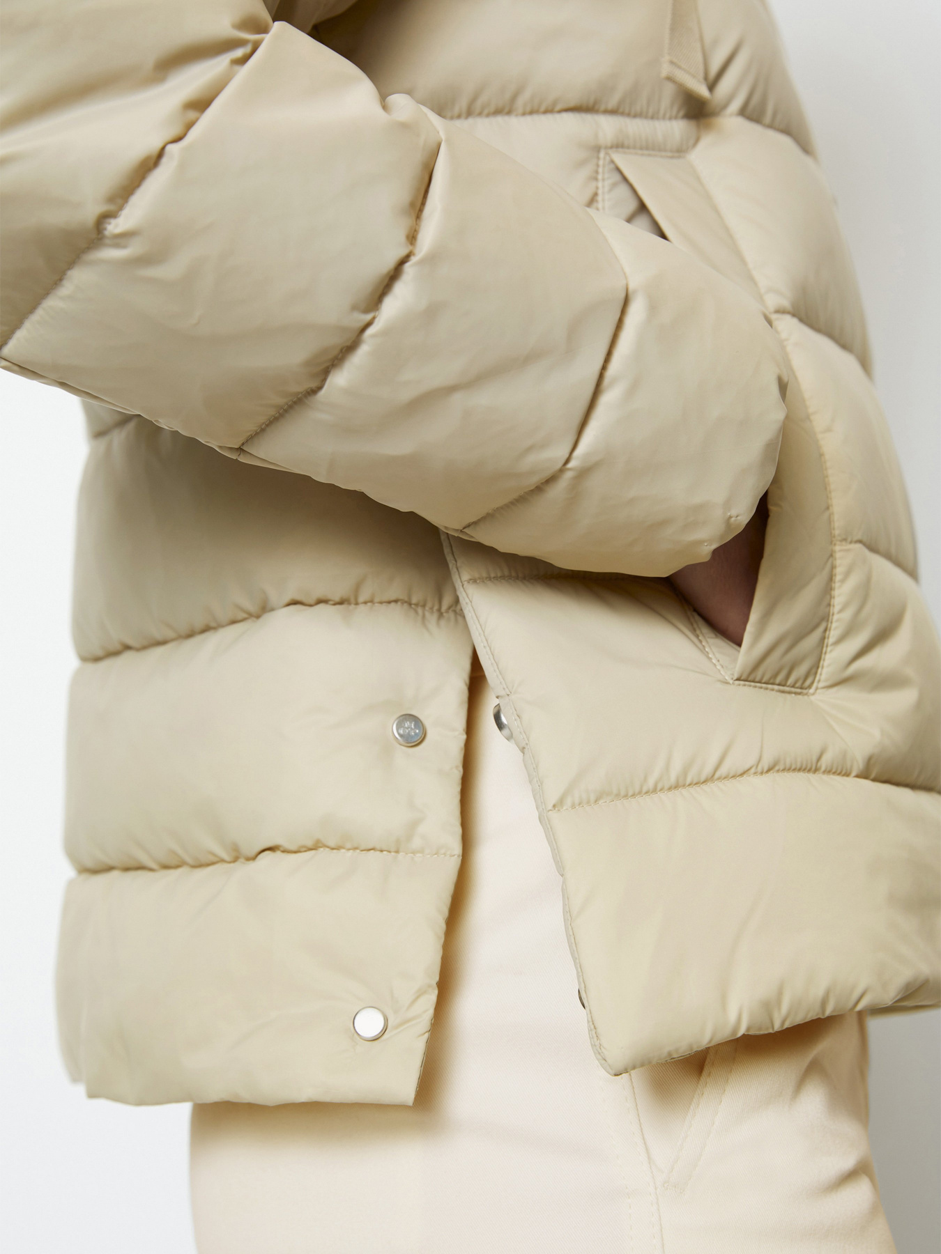 Демисезонная куртка Marc O’Polo модель 308085170129-737 Фото