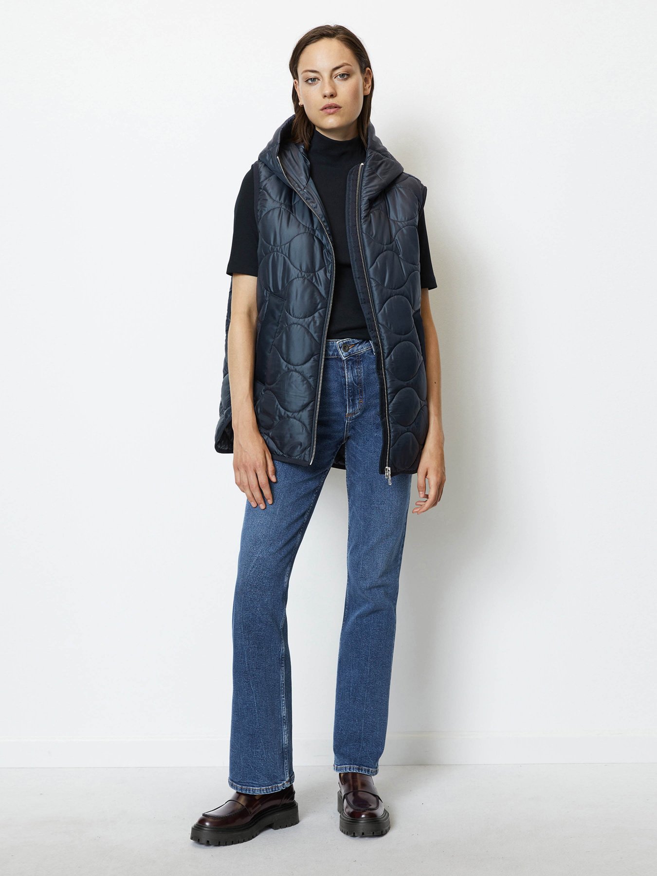 Утеплений жилет Marc O’Polo модель 308104572115-899 Фото