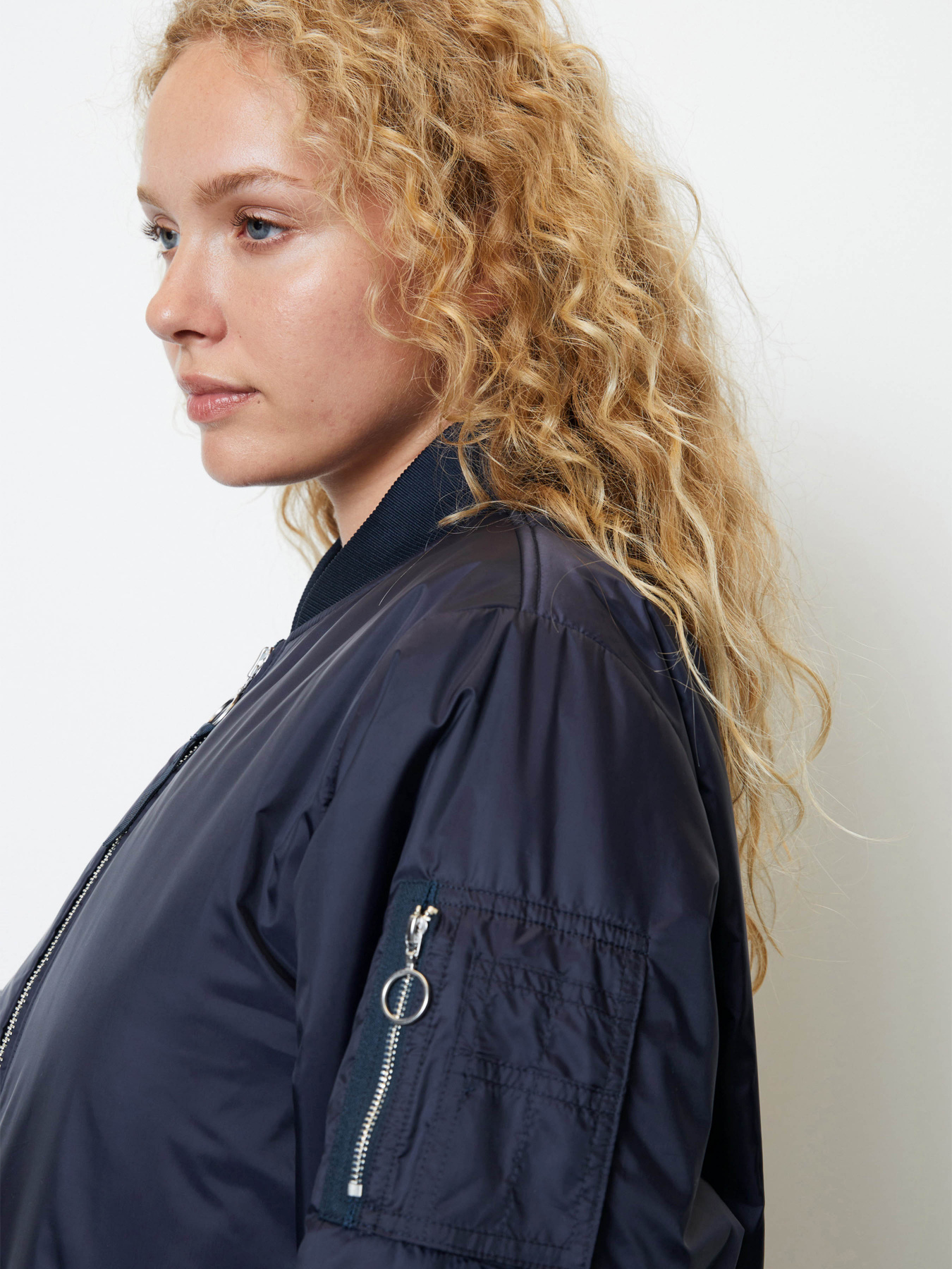 Демисезонная куртка Marc O’Polo DENIM модель 348086671065-892 Фото