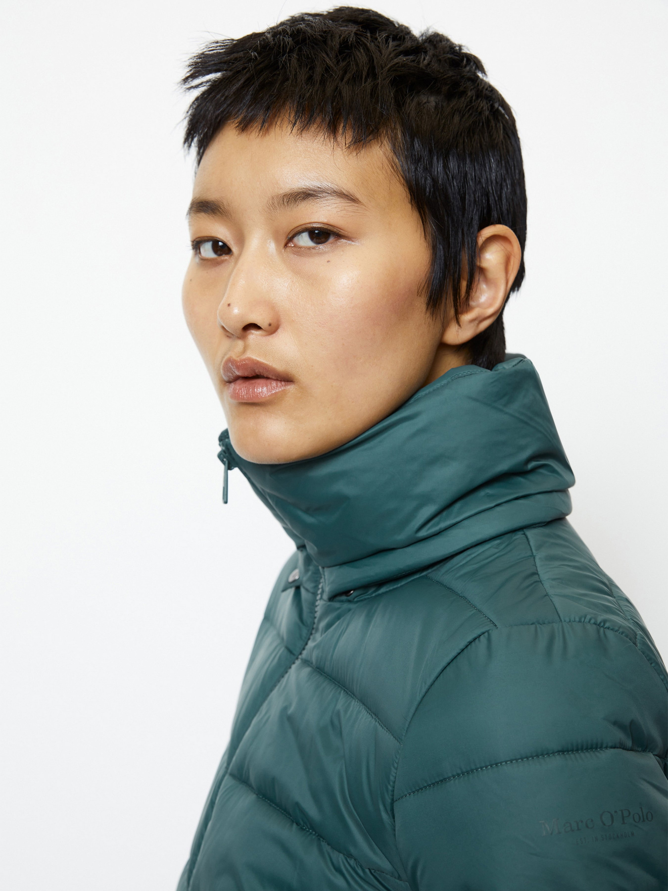 Демисезонная куртка Marc O’Polo модель 308085170129-471 Фото