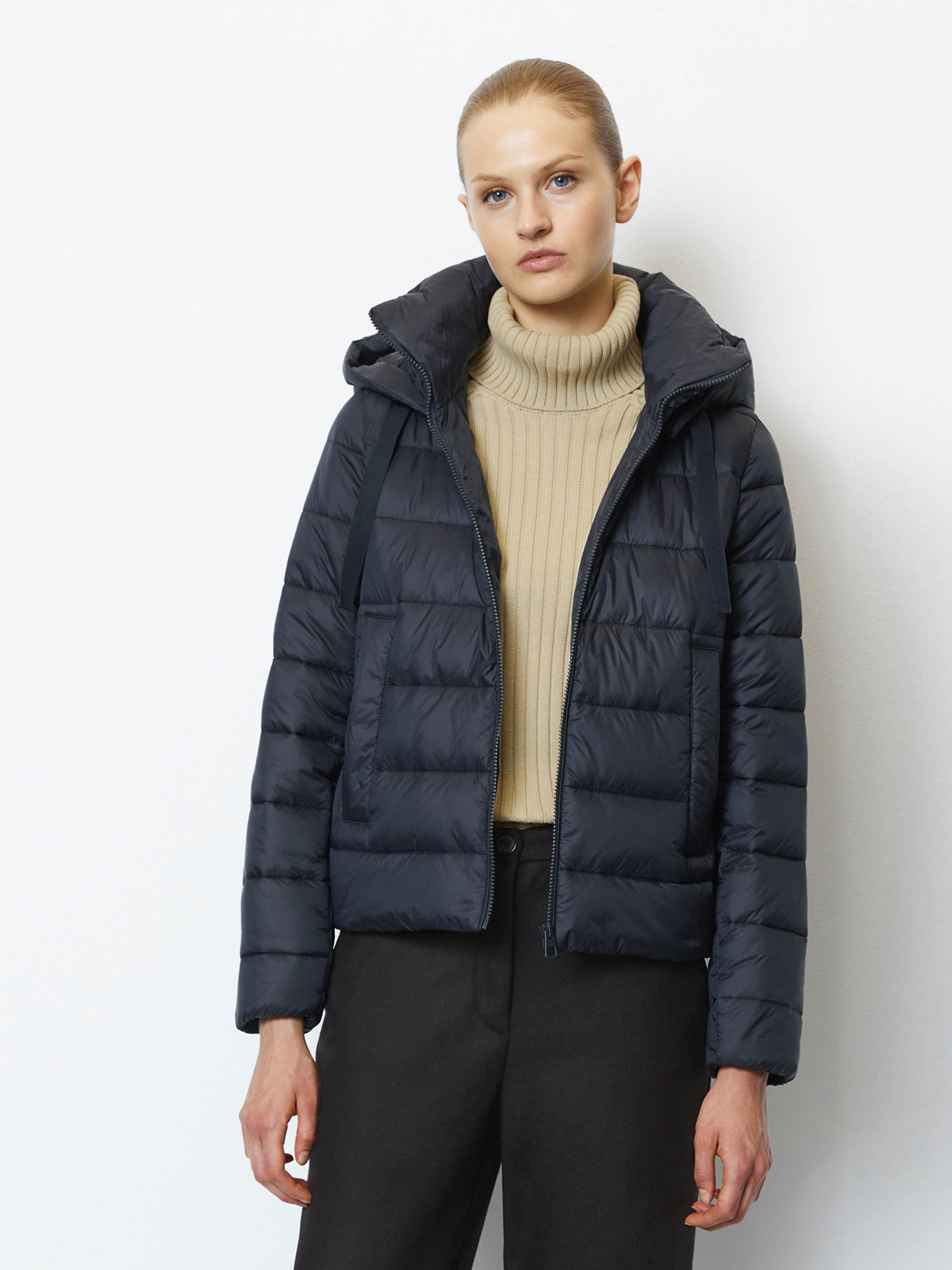 Демисезонная куртка Marc O’Polo модель 308085170129-899 Фото