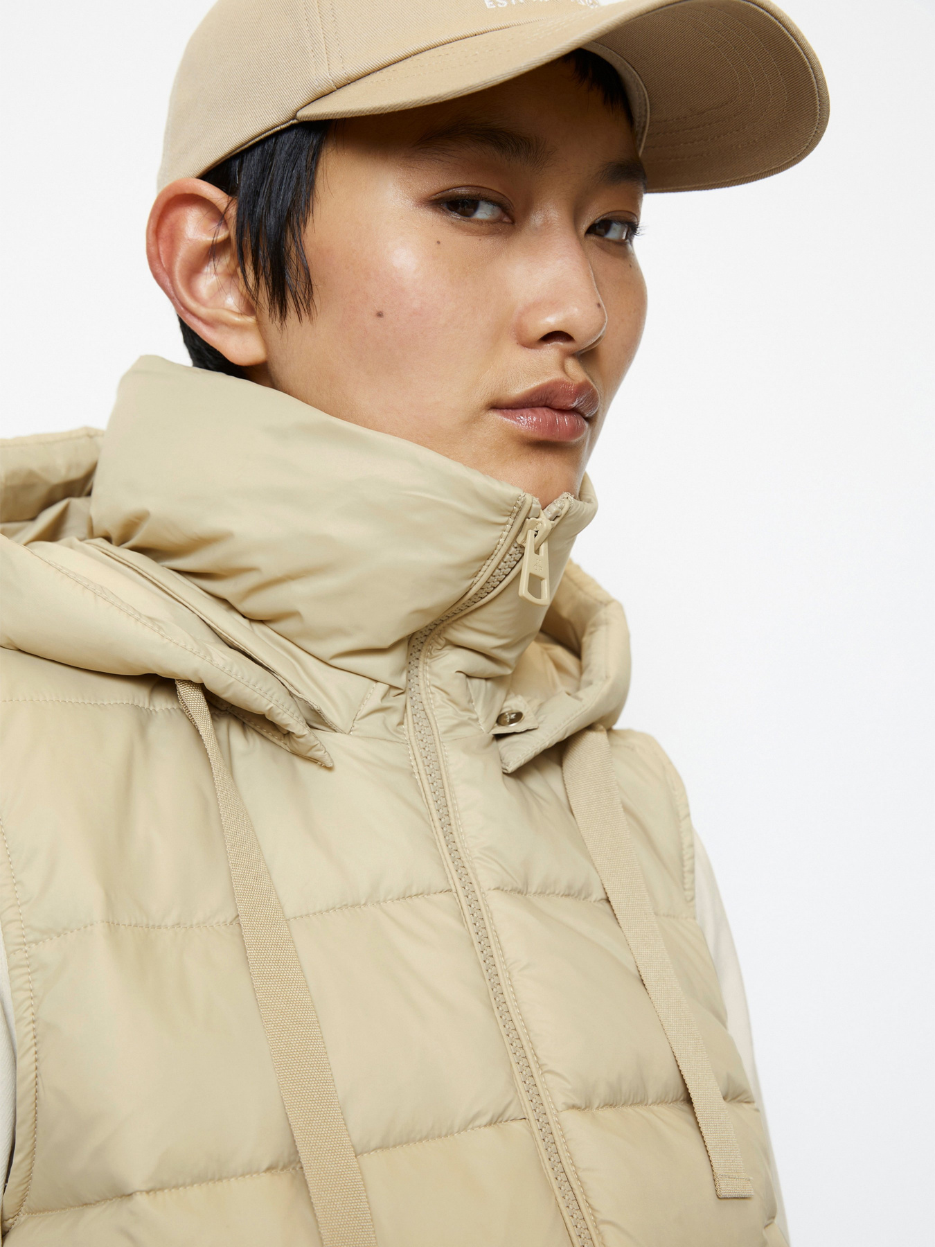 Утепленный жилет Marc O’Polo модель 308085172003-737 Фото