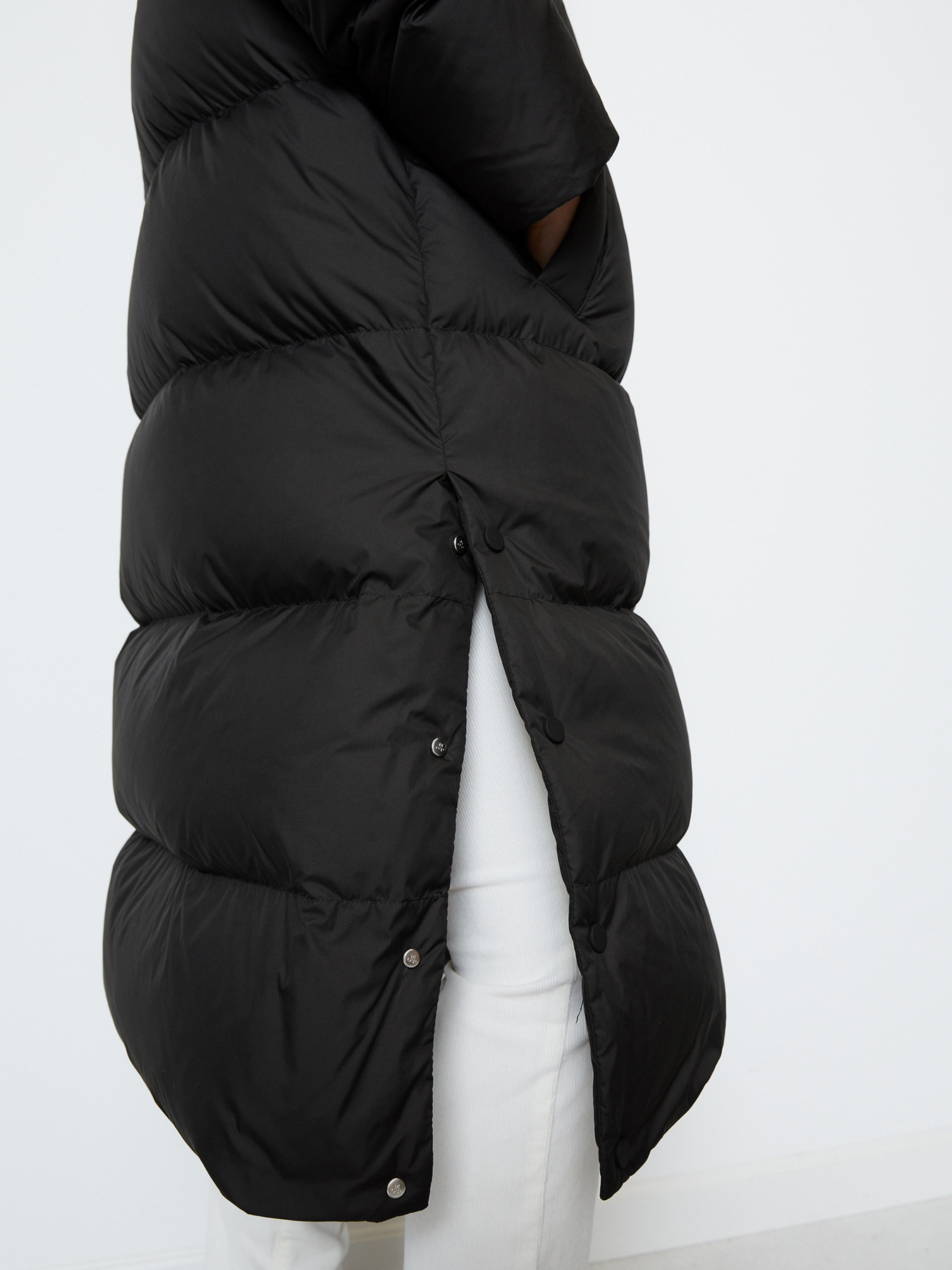 Пуховик Marc O’Polo модель 309087471075-990 Фото