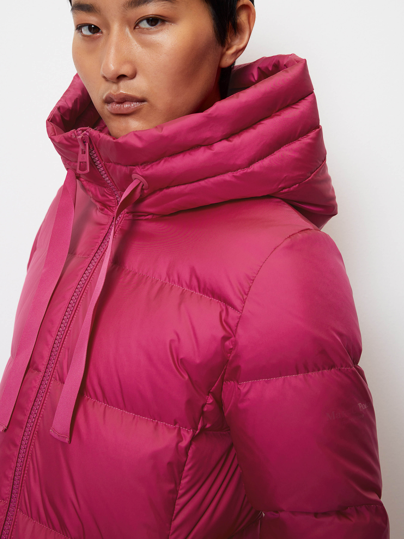 Пуховик Marc O’Polo модель 309032971069-662 Фото