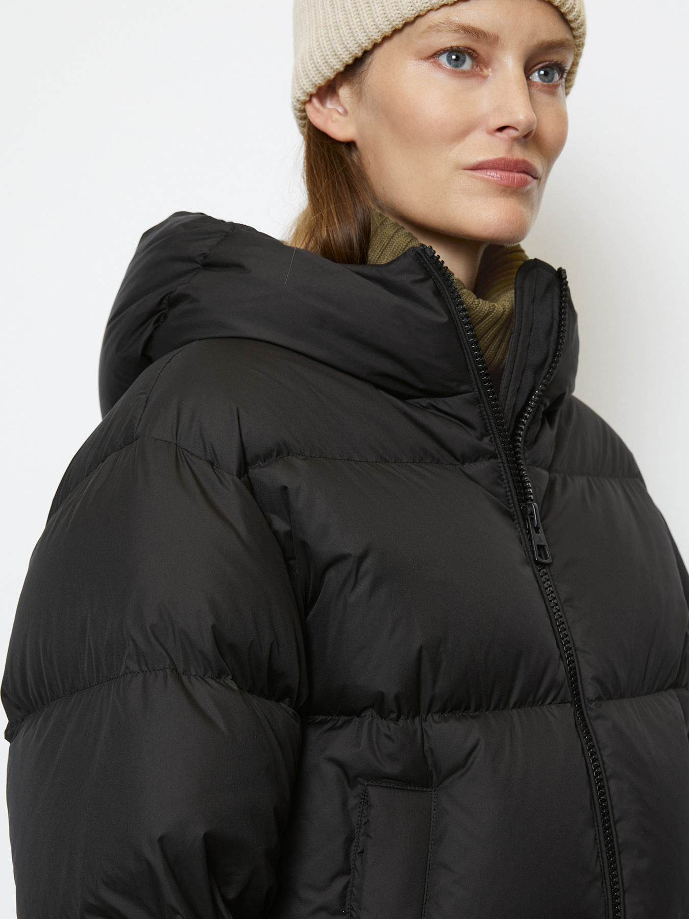 Пуховик Marc O’Polo модель 309087470079-990 Фото