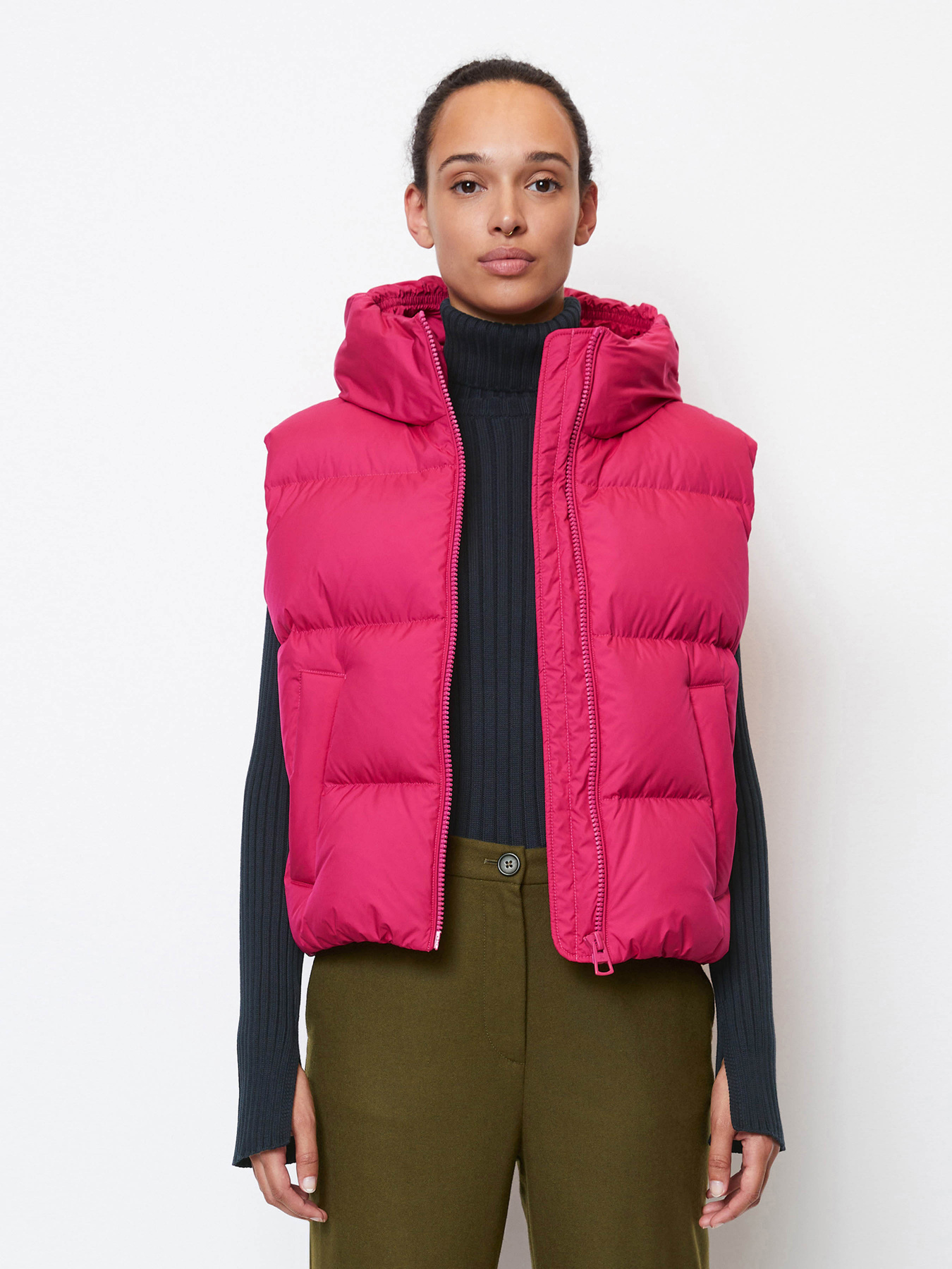 Жилет з утеплювачем Marc O’Polo Модель 309087472029-662 Фото