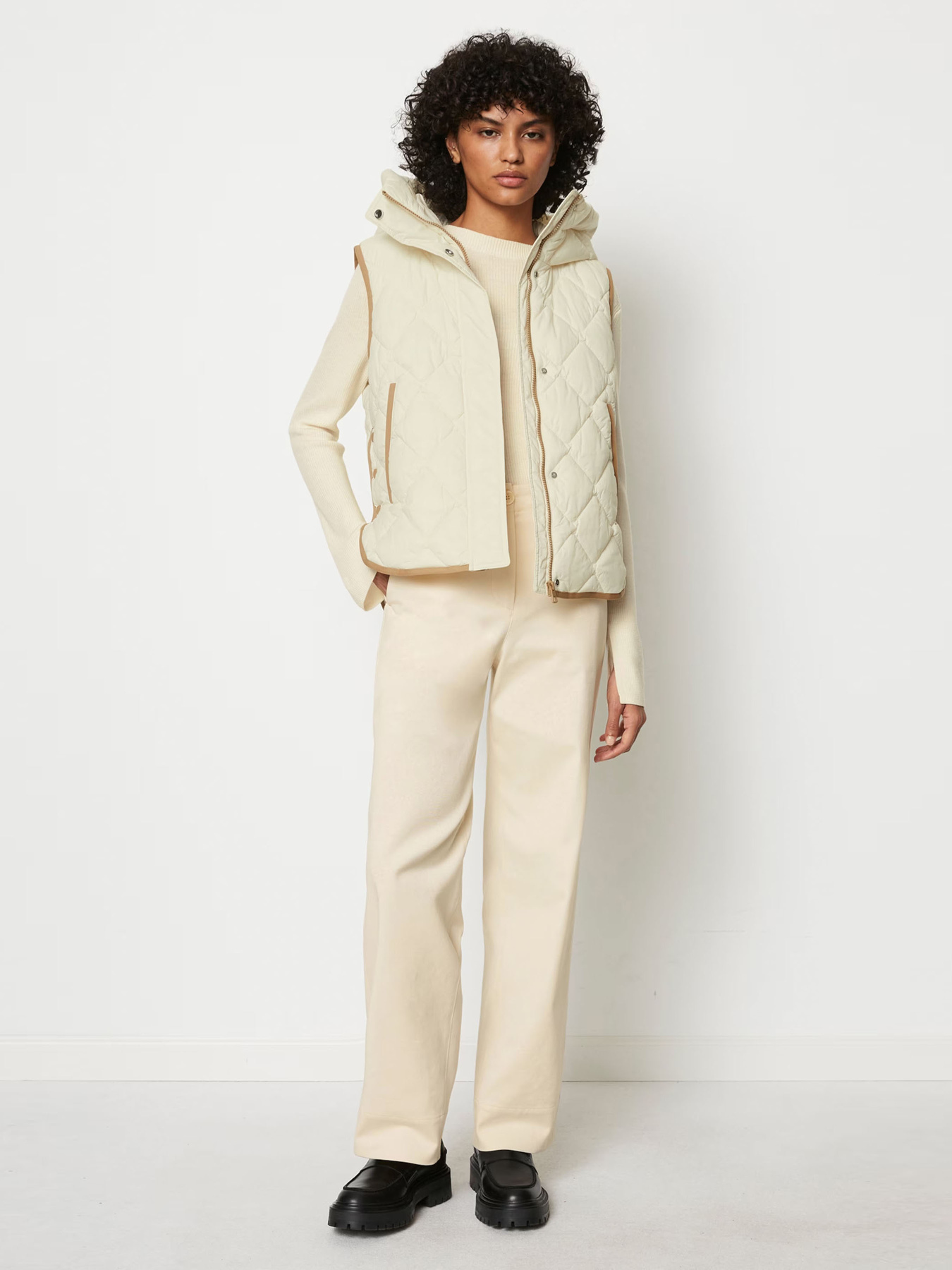 Утепленный жилет Marc O’Polo модель 400085172009-159 Утепленный жилет Marc O’Polo модель 400085172009-159 Фото