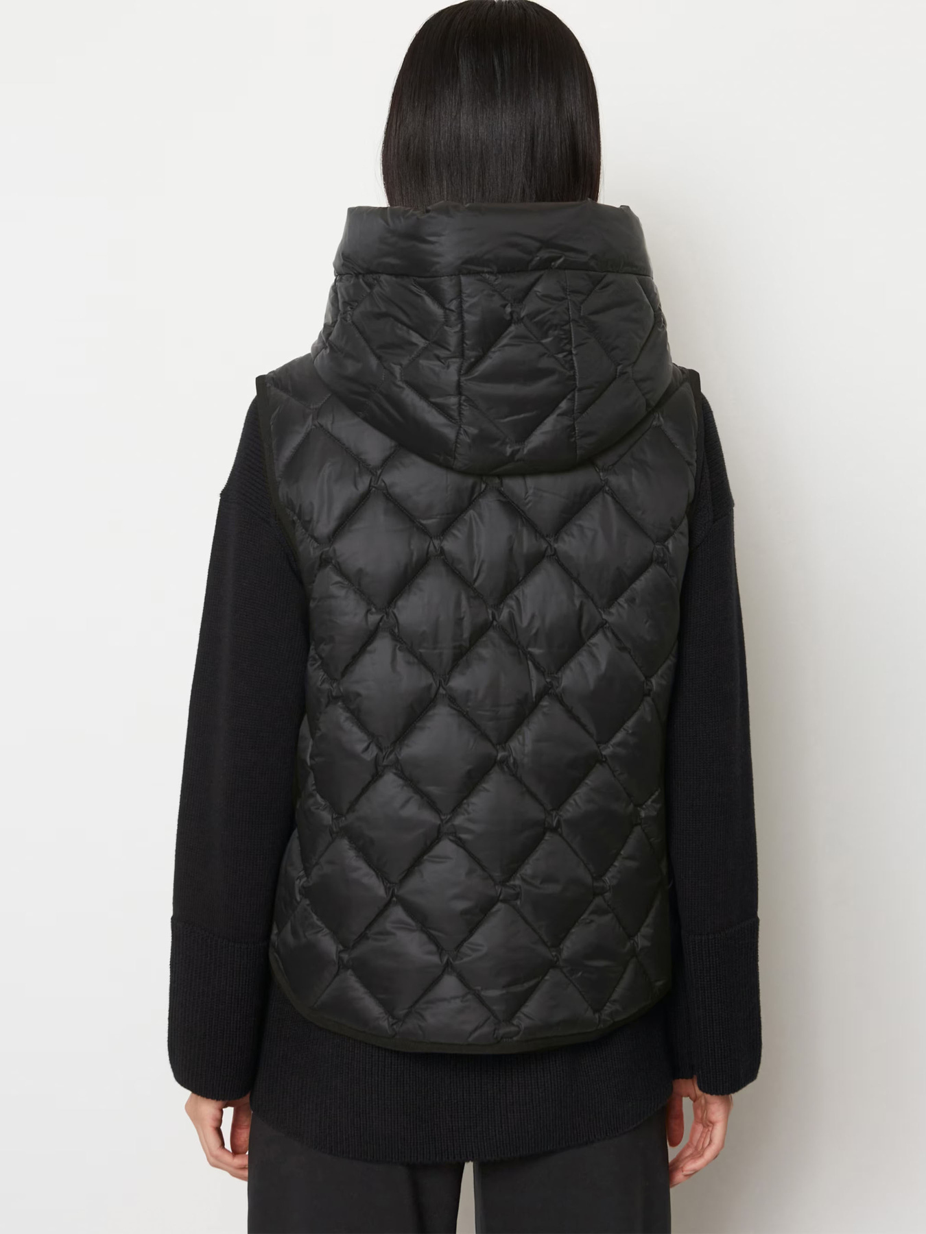 Утепленный жилет Marc O’Polo модель 400085172009-990 Фото