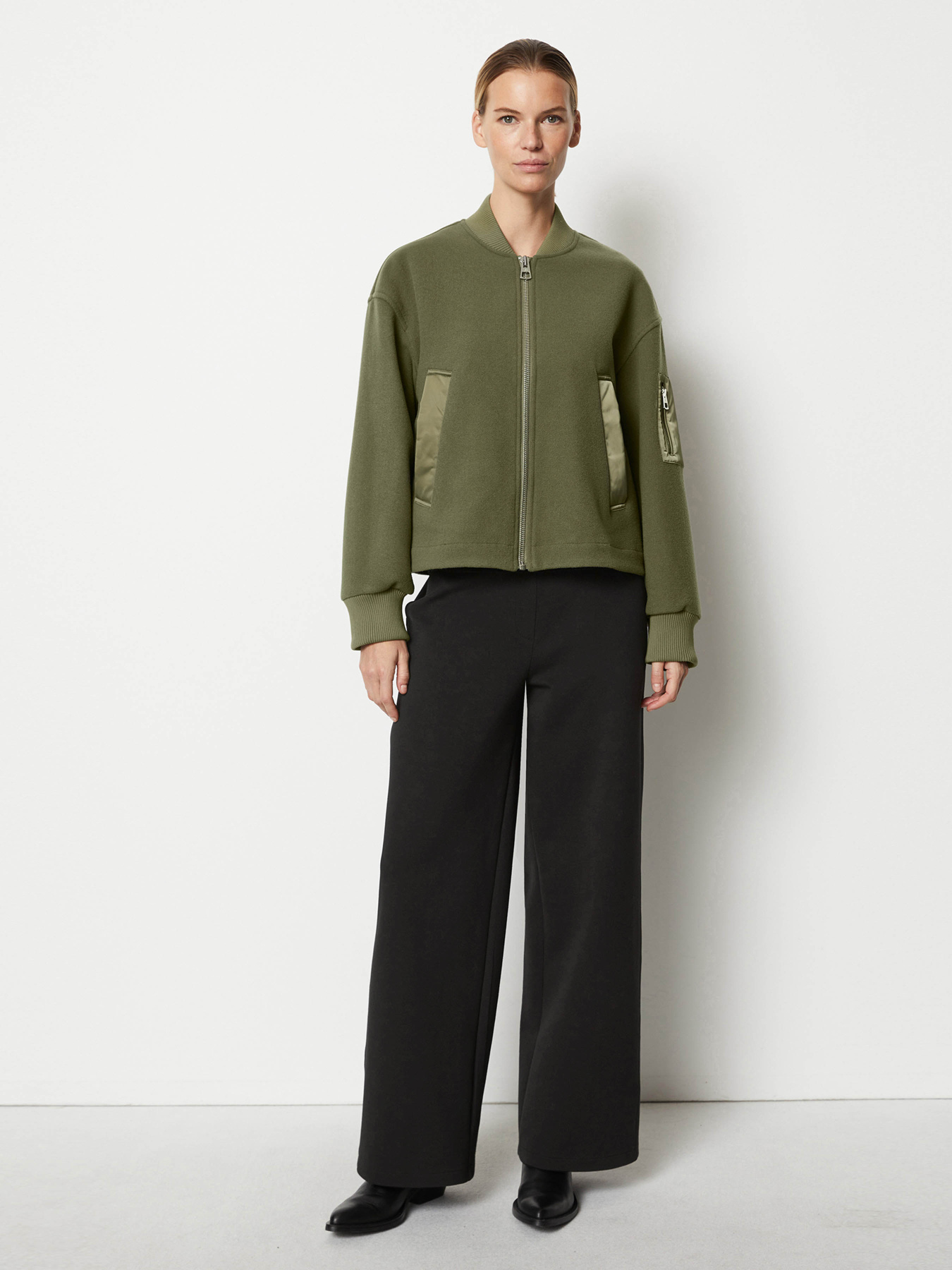 Демисезонная куртка Marc O’Polo модель 401018470045-446 Фото