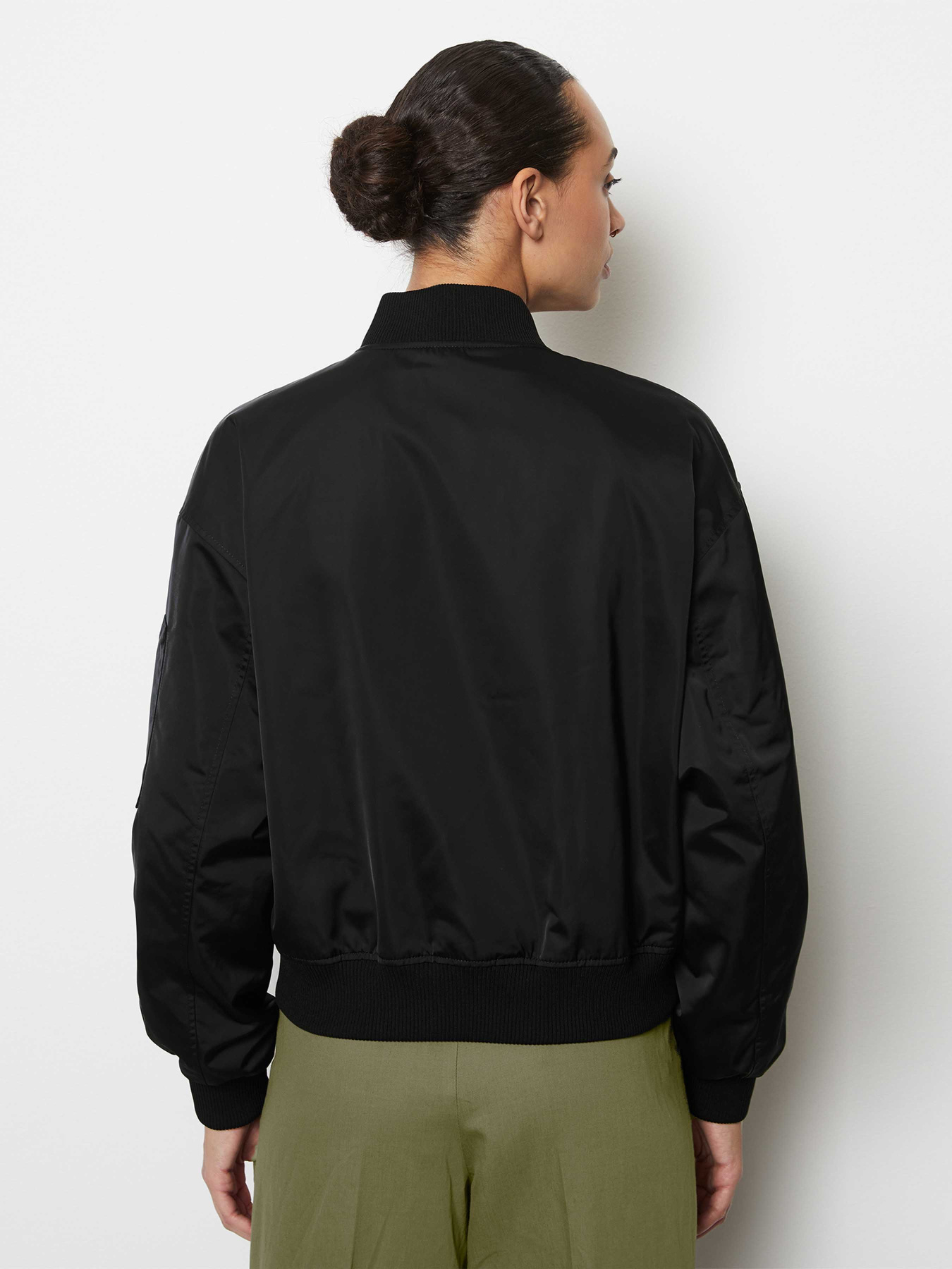 Бомбер Marc O’Polo модель 402103670085-990 Фото