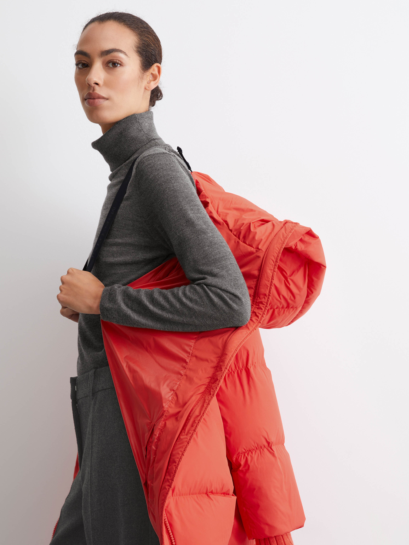 Пуховик Marc O’Polo модель 409087471283-356 Фото