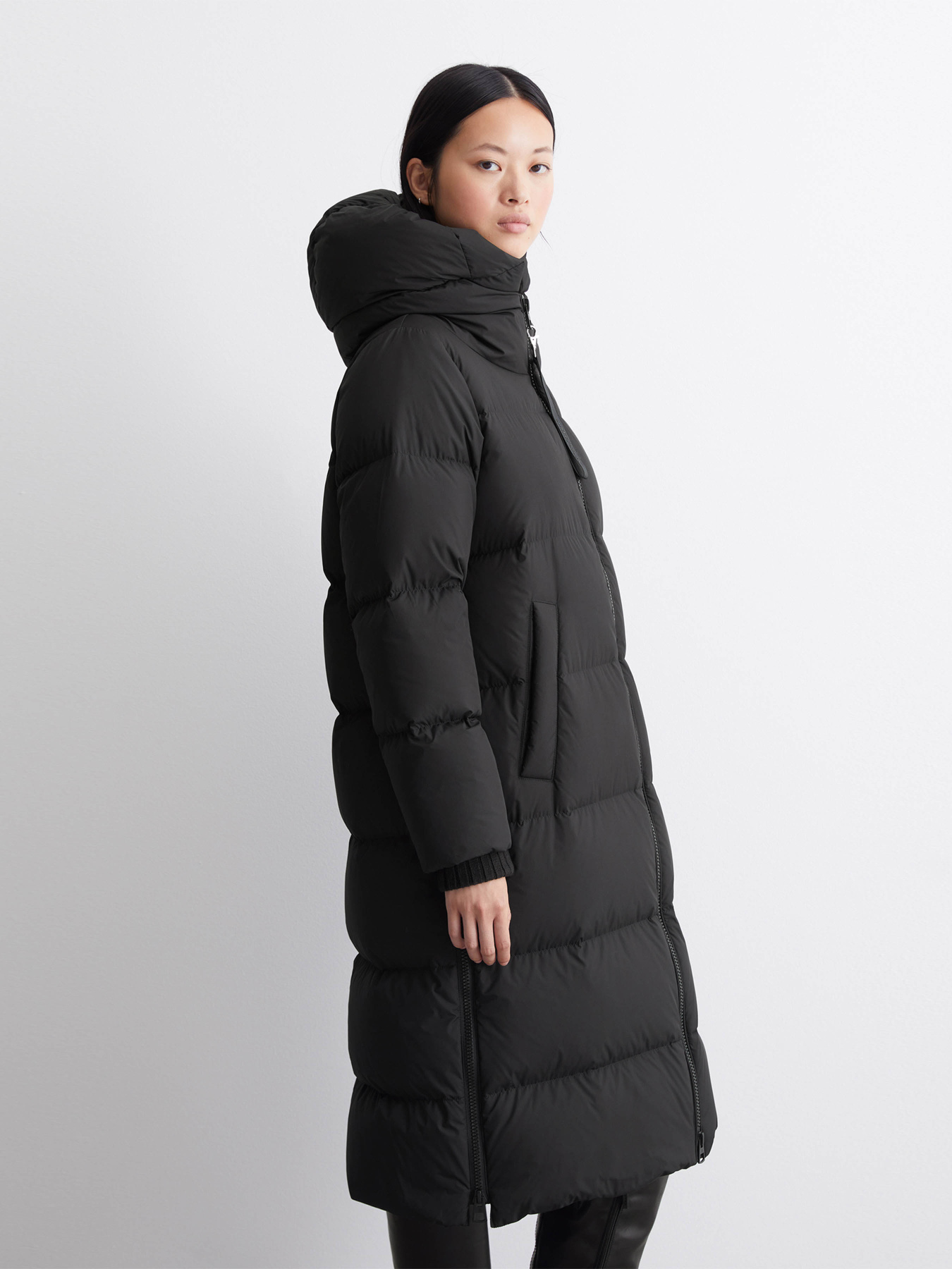 Пуховик Marc O’Polo модель 409087471283-990 Фото