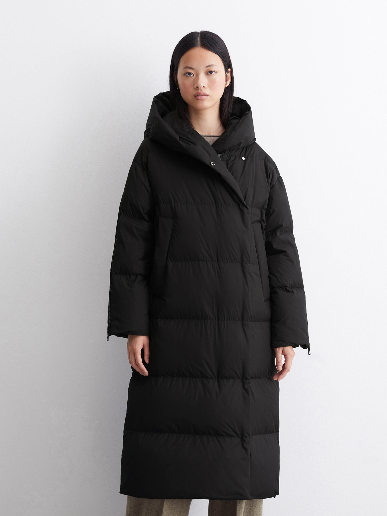 Пуховик Marc O’Polo модель 409087471333-990 Фото