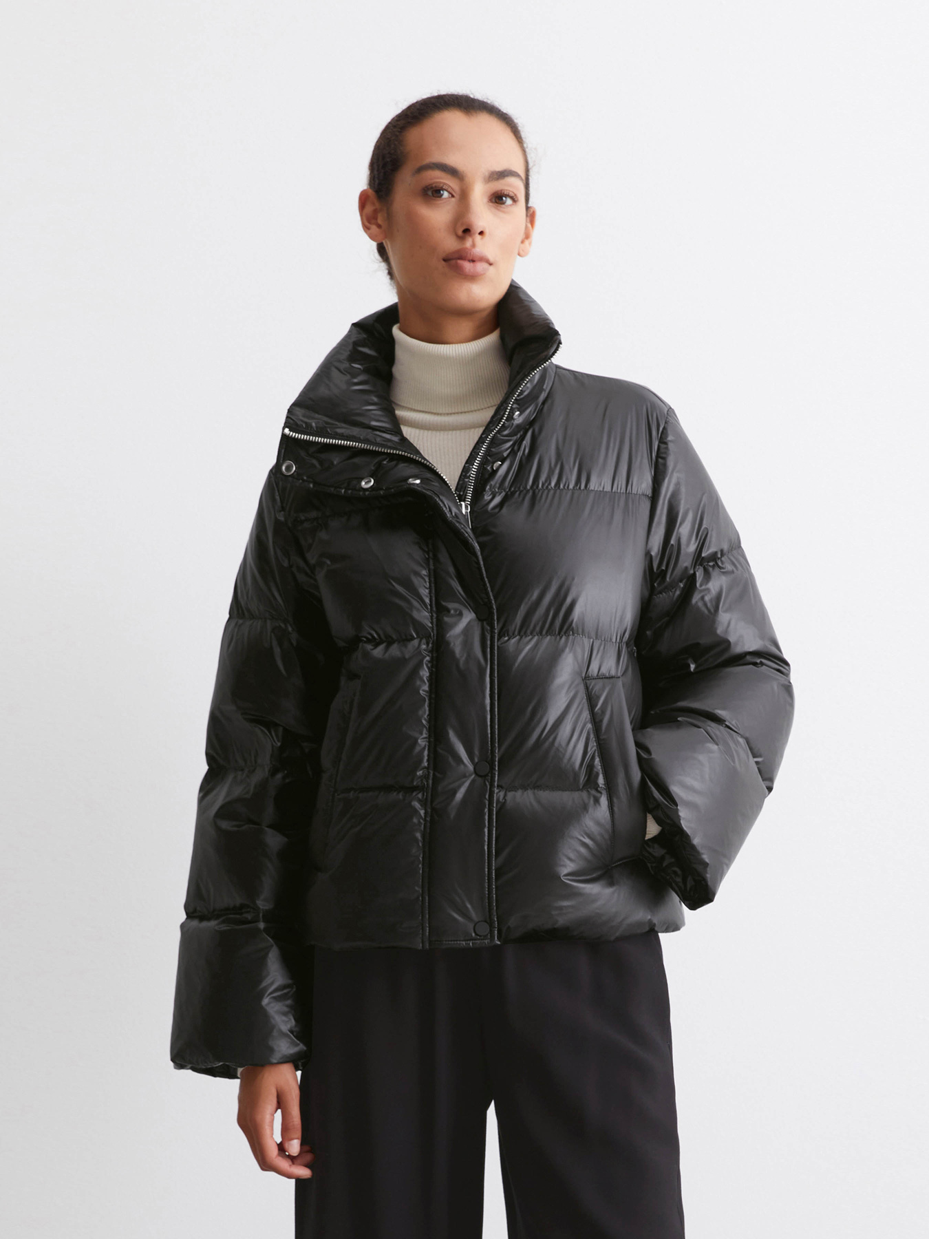 Пуховик Marc O’Polo модель 409099870351-990 Фото