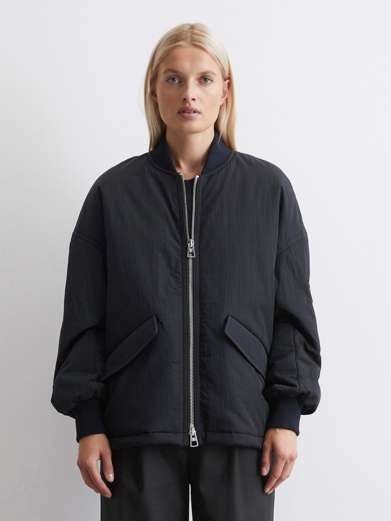 Бомбер Marc O’Polo модель 500080770111-888 Фото