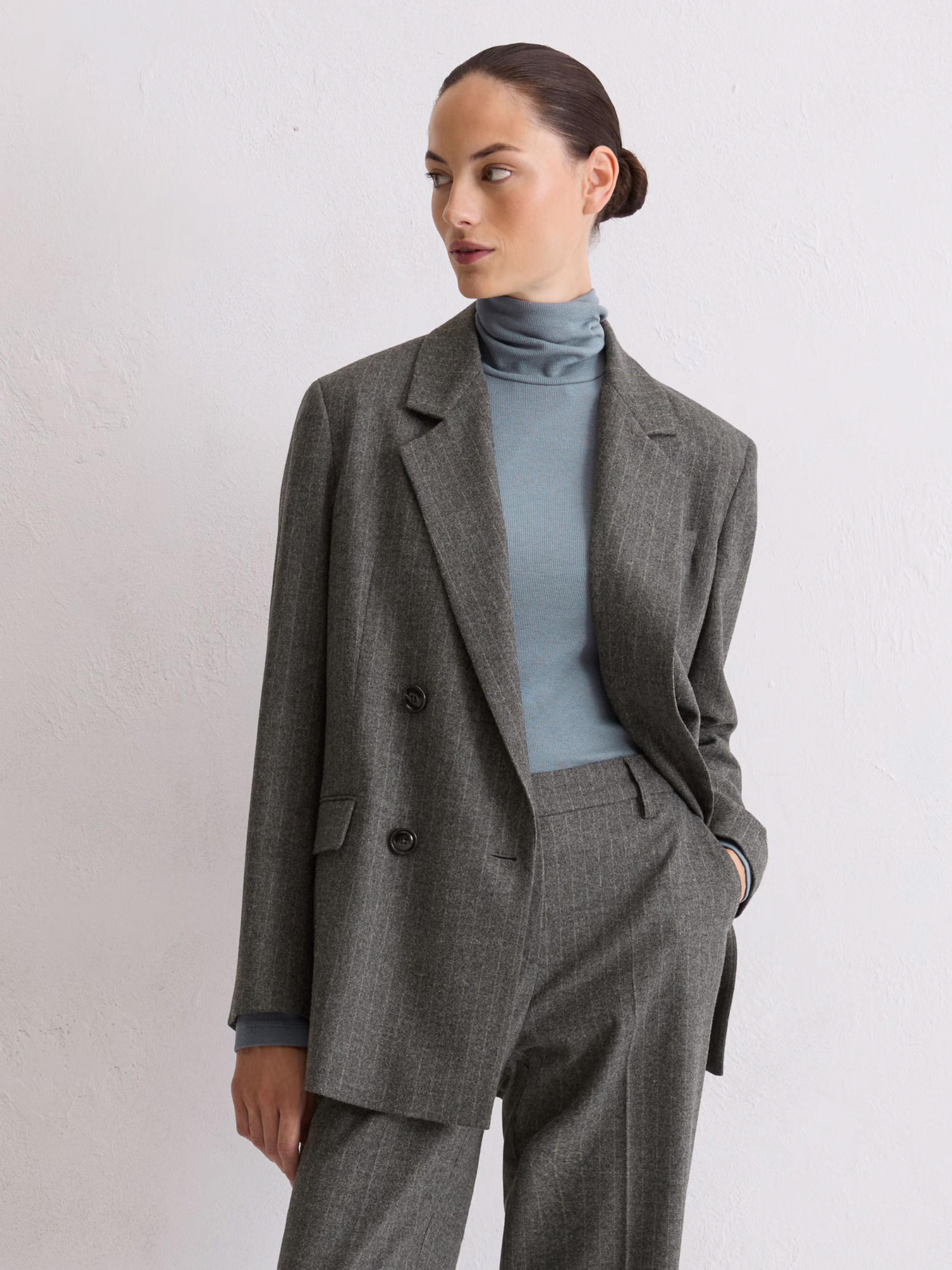 Блейзер Marc O’Polo модель 510023780031-W95 Блейзер Marc O’Polo модель 510023780031-W95 Фото