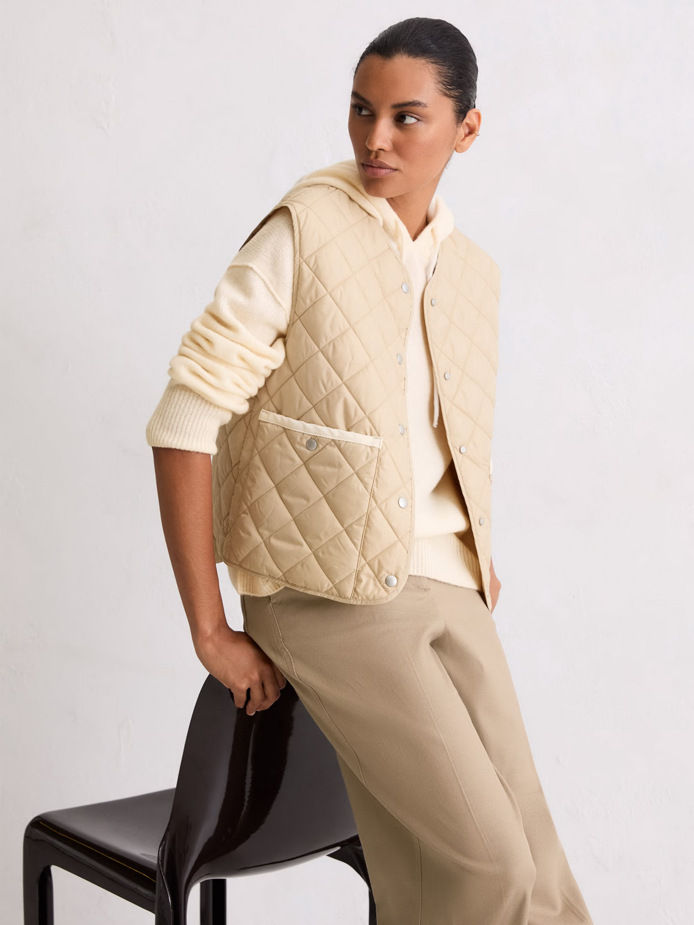 Утеплений жилет Marc O’Polo модель 5000010657-2341 Фото