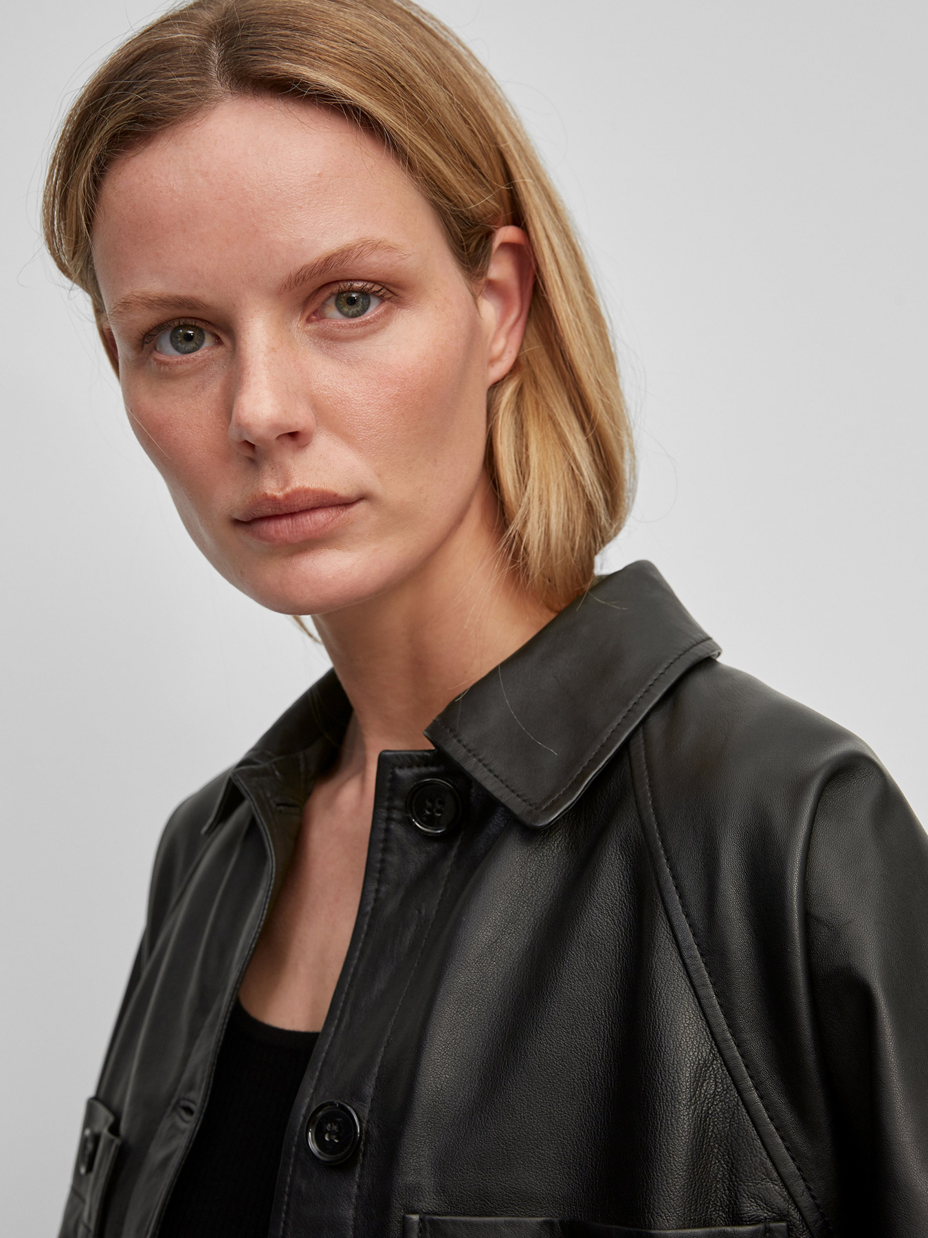 Куртка кожаная Marc O’Polo модель 107702373017-990 Фото