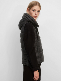 Жилет с утеплителем Marc O’Polo модель 108085172001-990 Фото