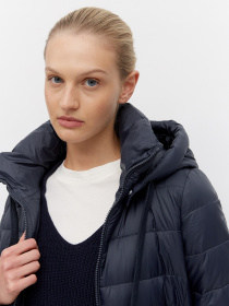 Демисезонная куртка Marc O’Polo модель 200085170017-812 Фото