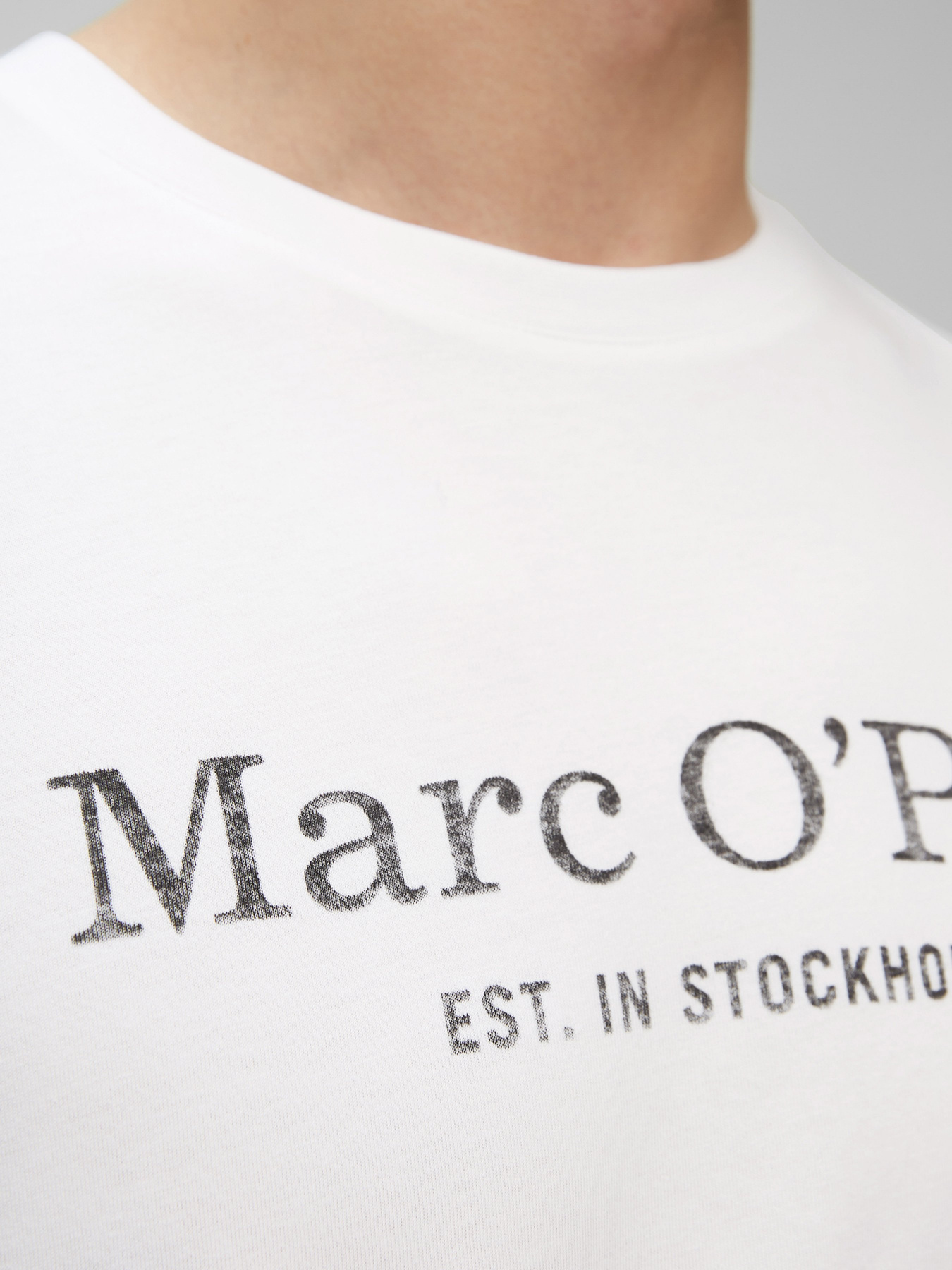 Футболка Marc O’Polo модель 122222051352-100 Футболка Marc O’Polo модель 122222051352-100 Фото