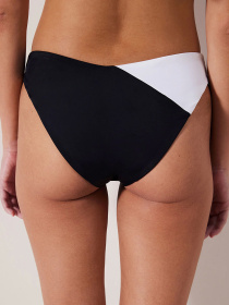 Нижняя часть купальника Penti модель PL8EGTJA24IY-SBS Фото