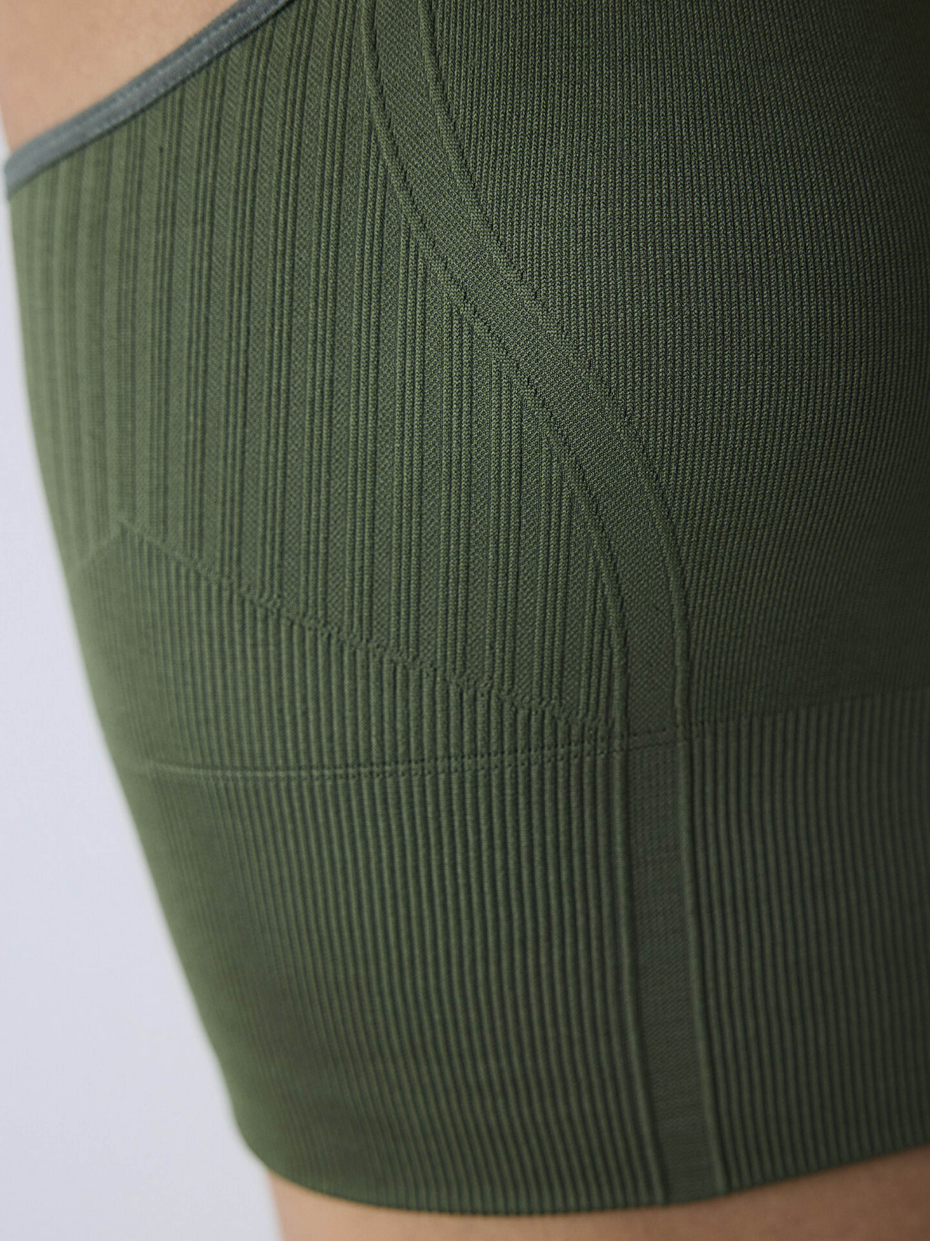 Топ спортивный Penti модель PHDGKTFP24SK-KHA Фото