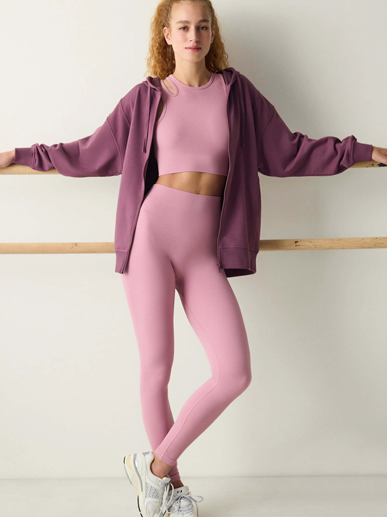 Спортивний топ Penti модель PH1752U225IY-RS12 Фото