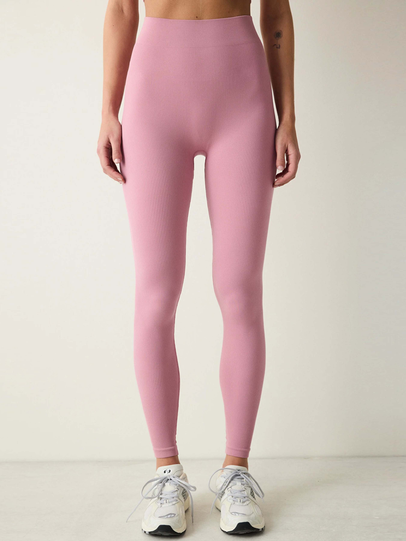 Леггинсы спортивные Penti модель PHPASI2325IY-RS12 Фото