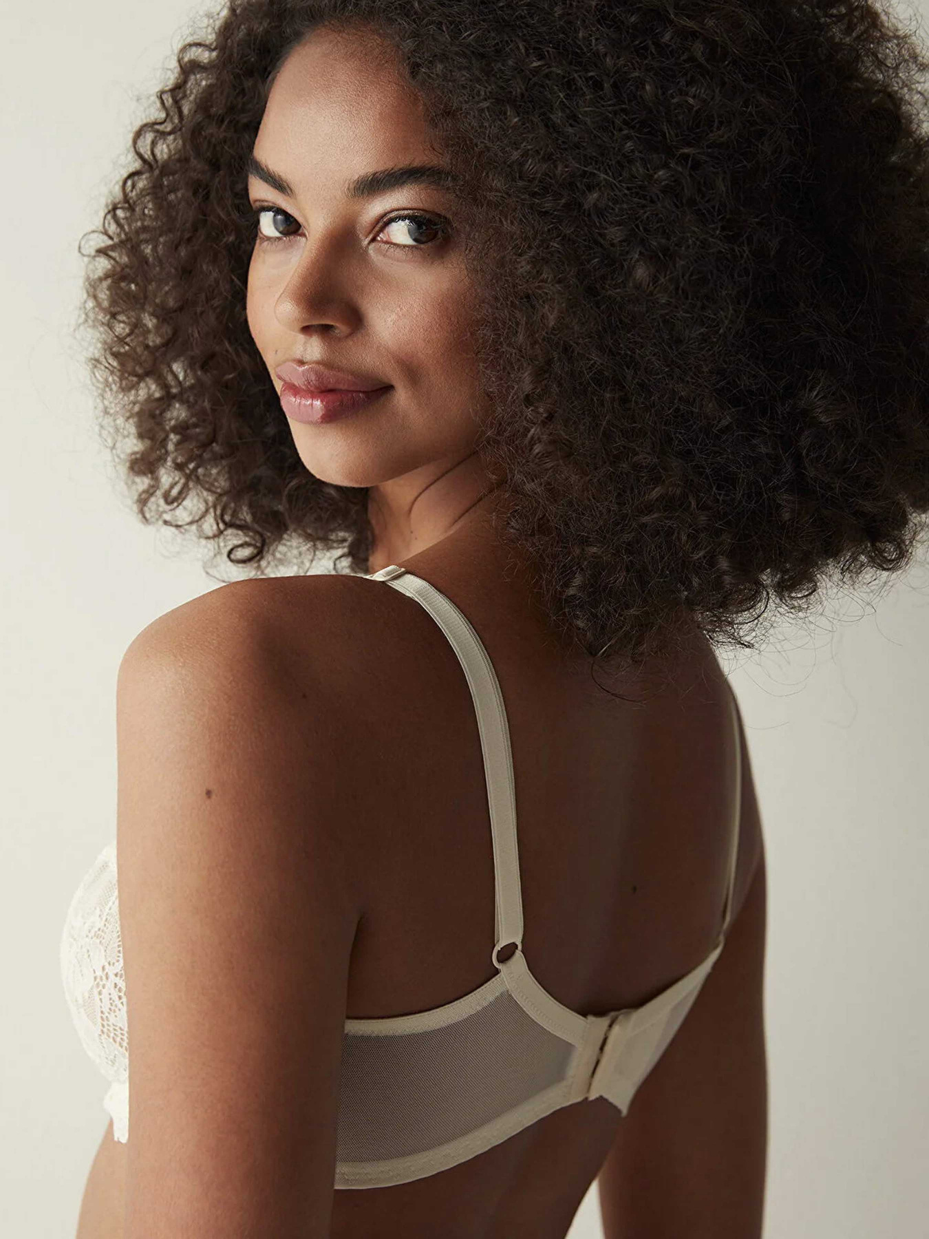 Бюстгальтер Penti модель PLZYLBYQ23SK-LA67 Фото