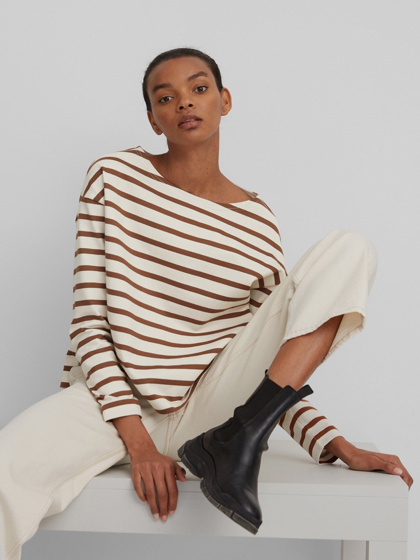 Реглан Marc O’Polo модель 100301052259-U12 Фото