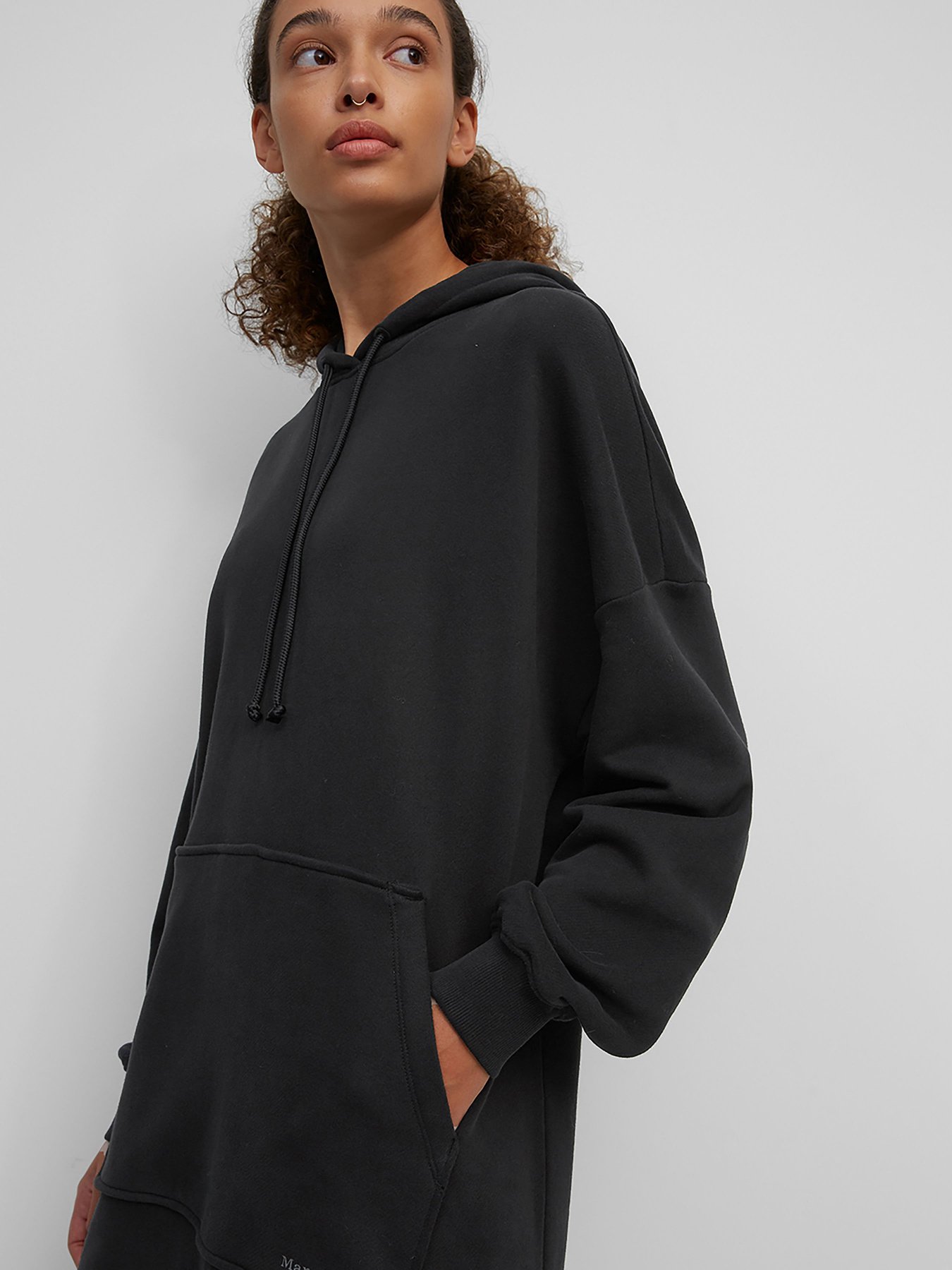 Платье-футболка Marc O’Polo модель 112413859103-990 Фото