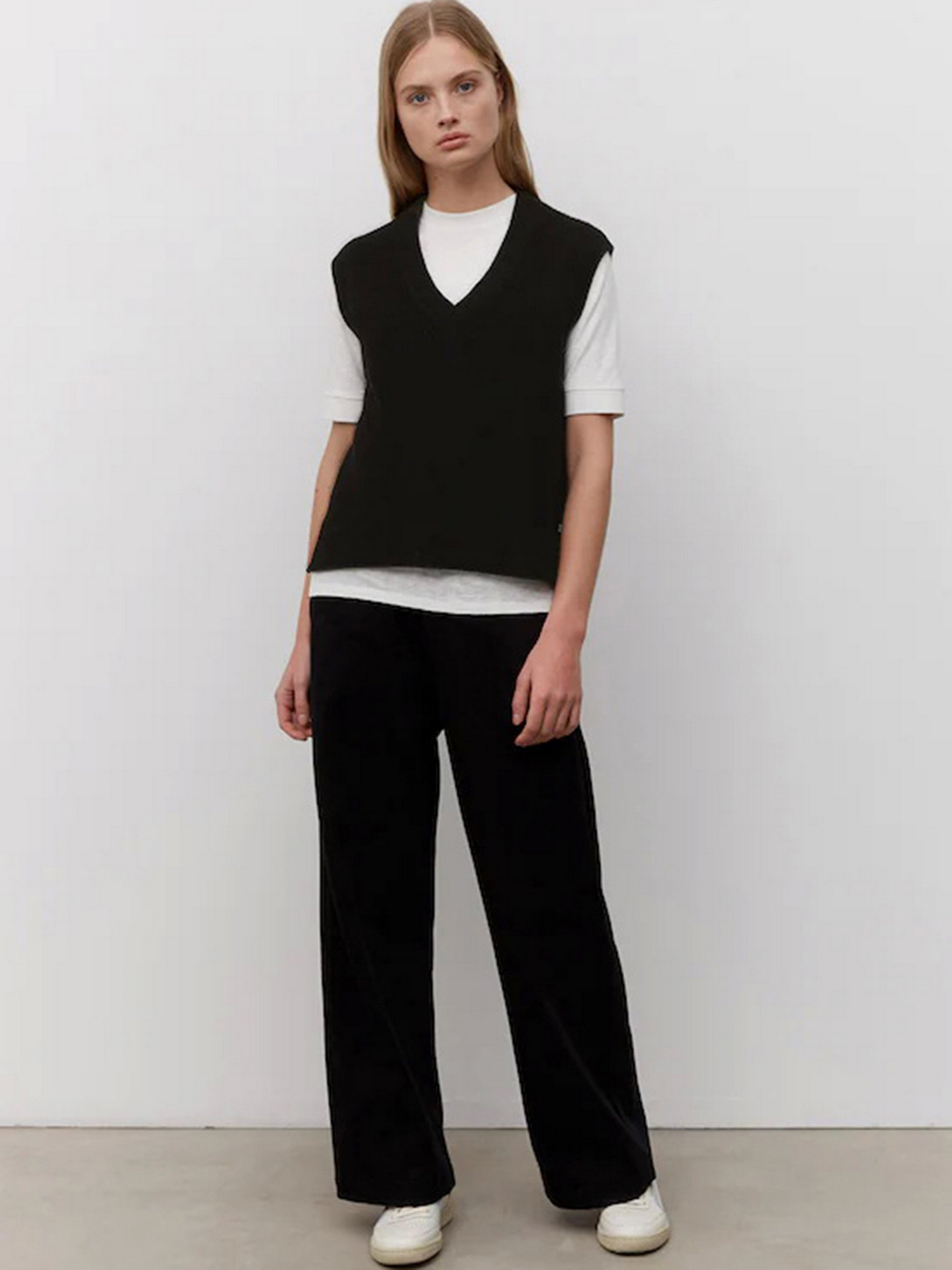 Жилет Marc O’Polo DENIM модель M41603163107-990 Жилет Marc O’Polo DENIM модель M41603163107-990 Фото