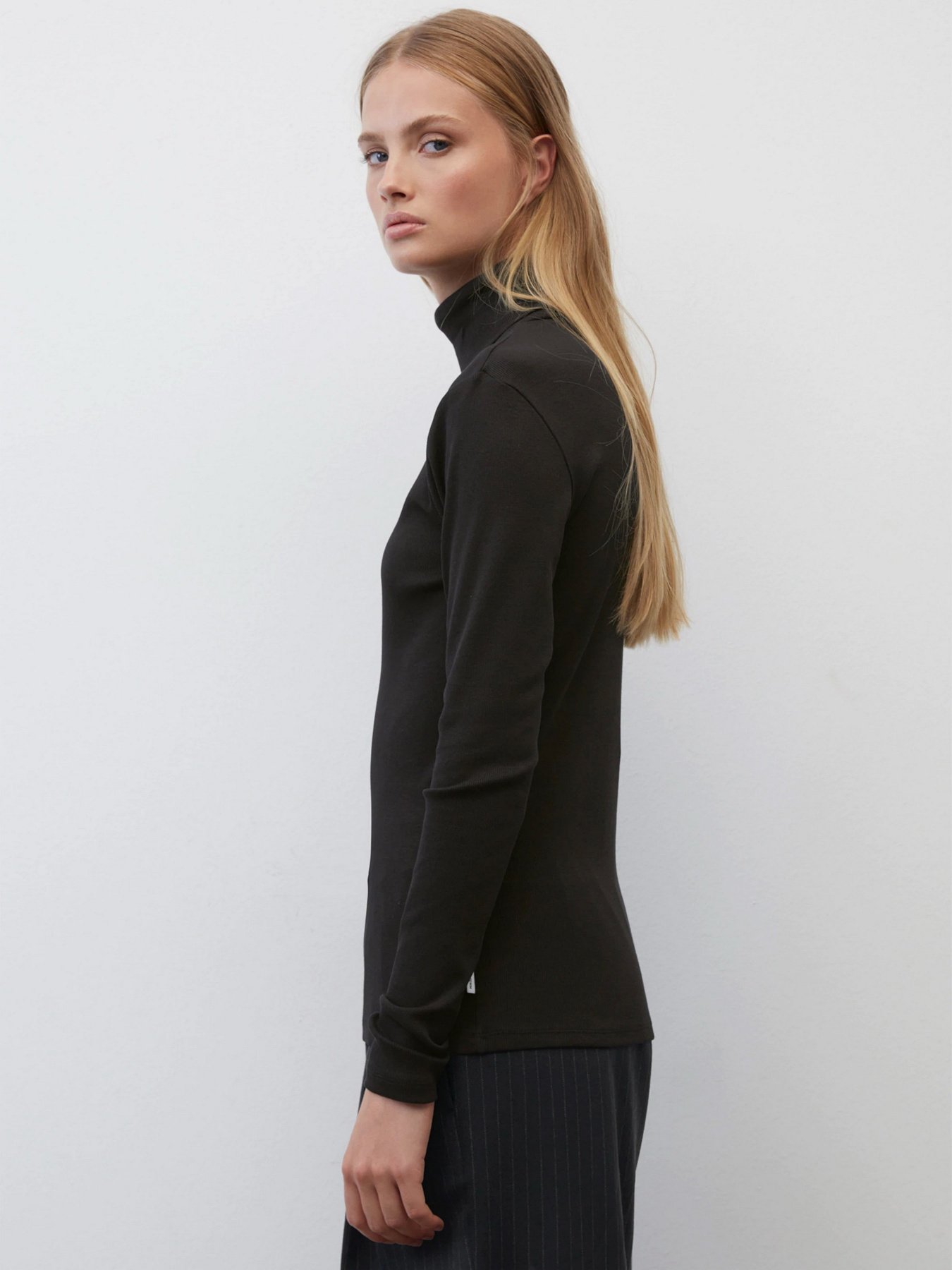 Водолазка Marc O’Polo DENIM модель 250208652291-990 Водолазка Marc O’Polo DENIM модель 250208652291-990 Фото