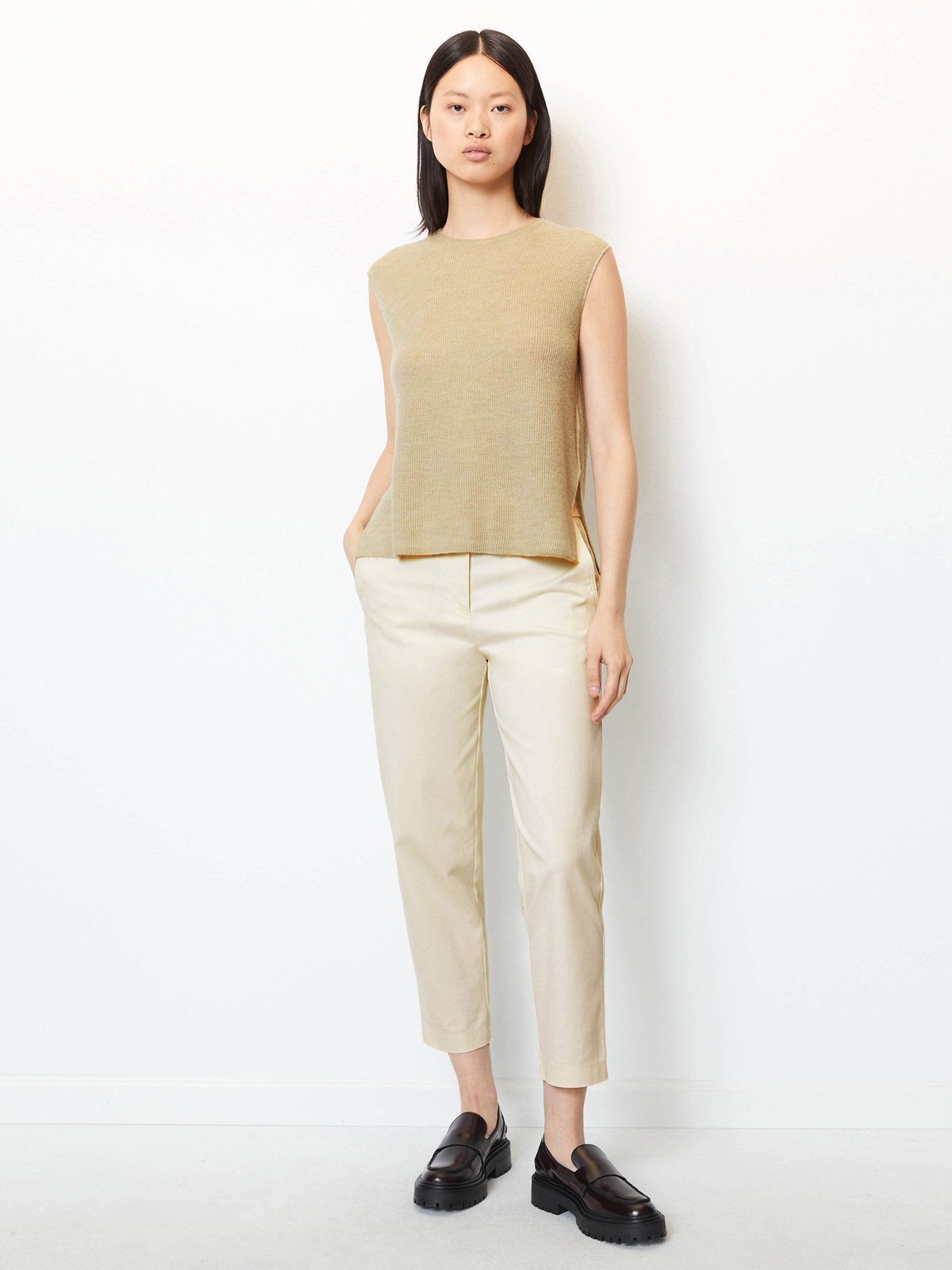 Жилет Marc O’Polo модель 308602463059-737 Фото