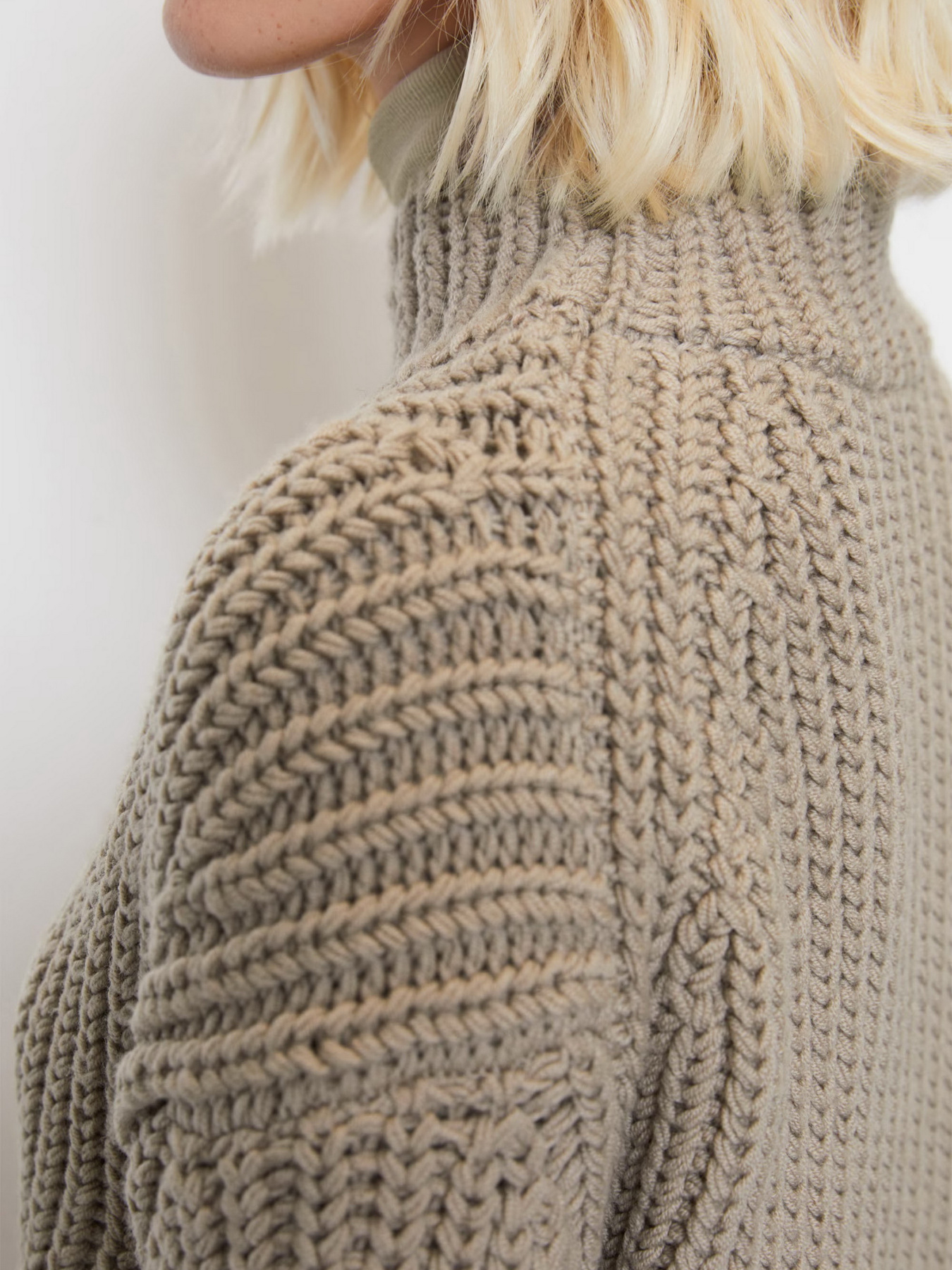 Светр Marc O’Polo модель 310609960307-913 Фото